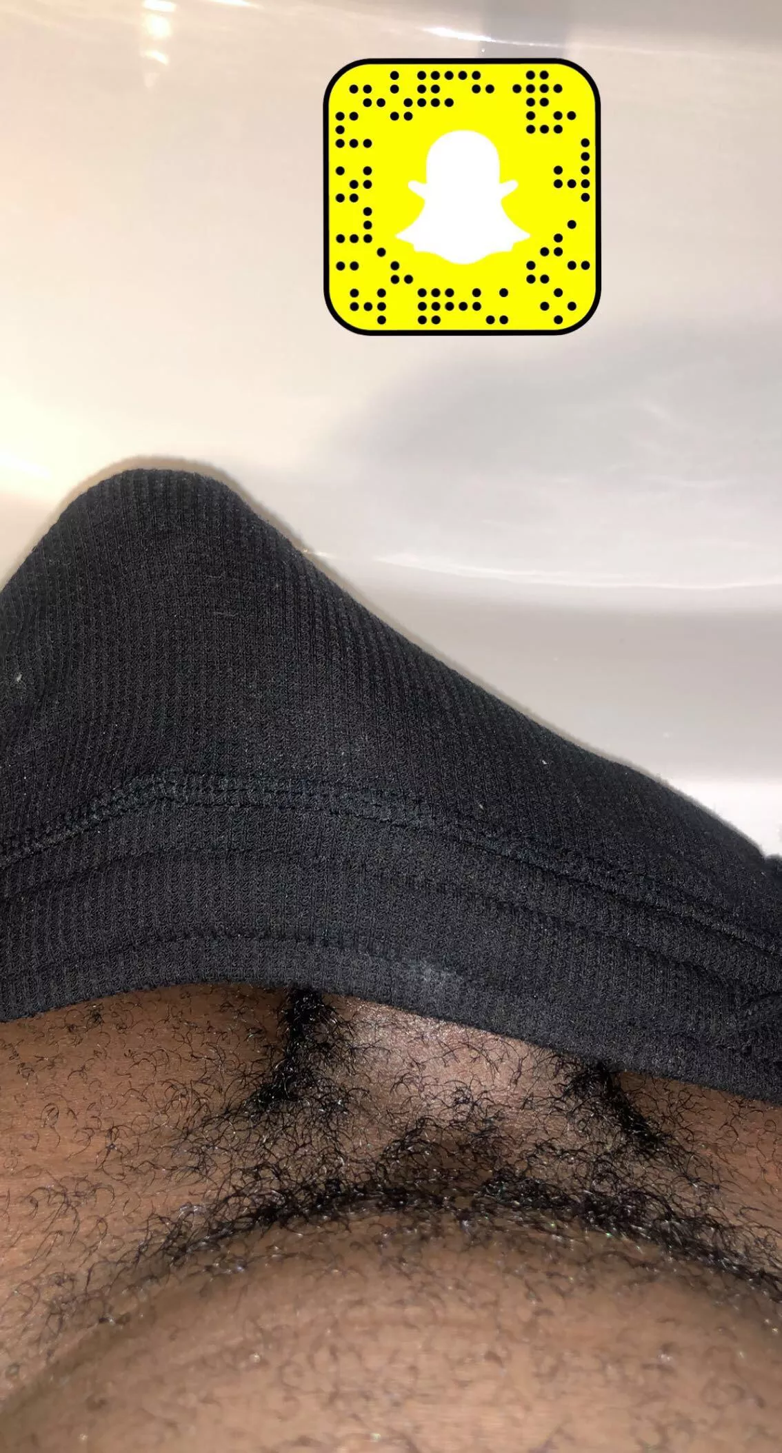 18 yo BBC (UK) Should I let him out? posted by DarkTeenLDN