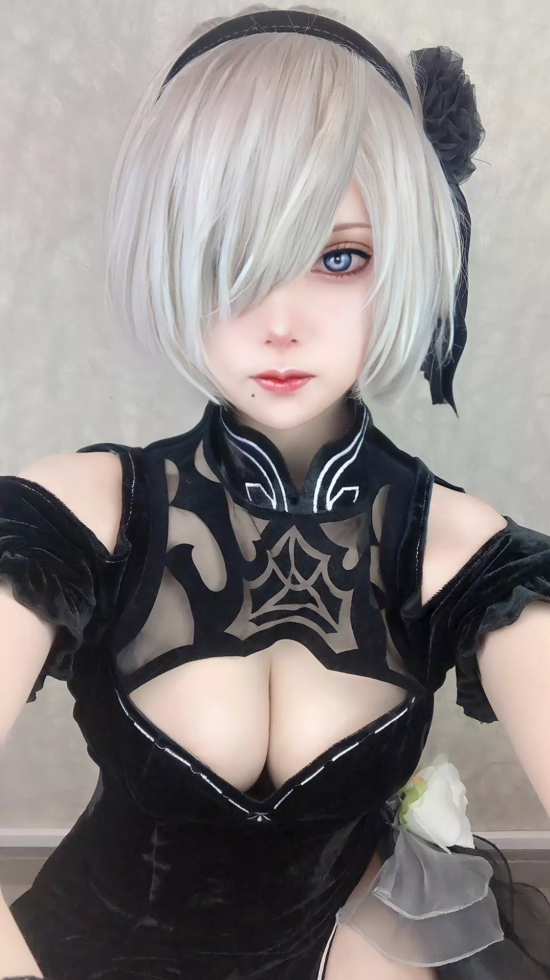 2B cosplay by Puutin_Cos posted by LakeChad001