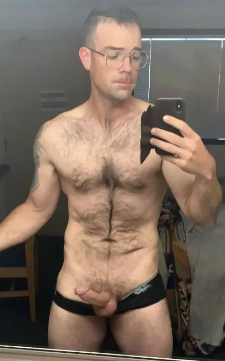 [35] Been told Iâ€™m too hairy, what do you think? posted by jonny_tothecake