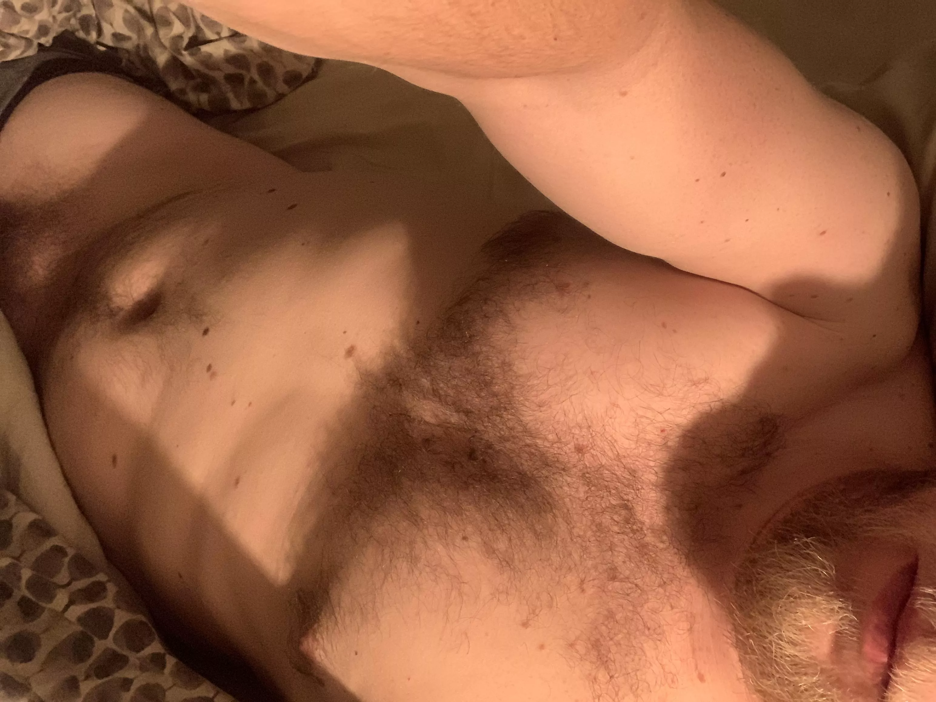 [36] slightly more dad bod. More or less? posted by wapiti4428