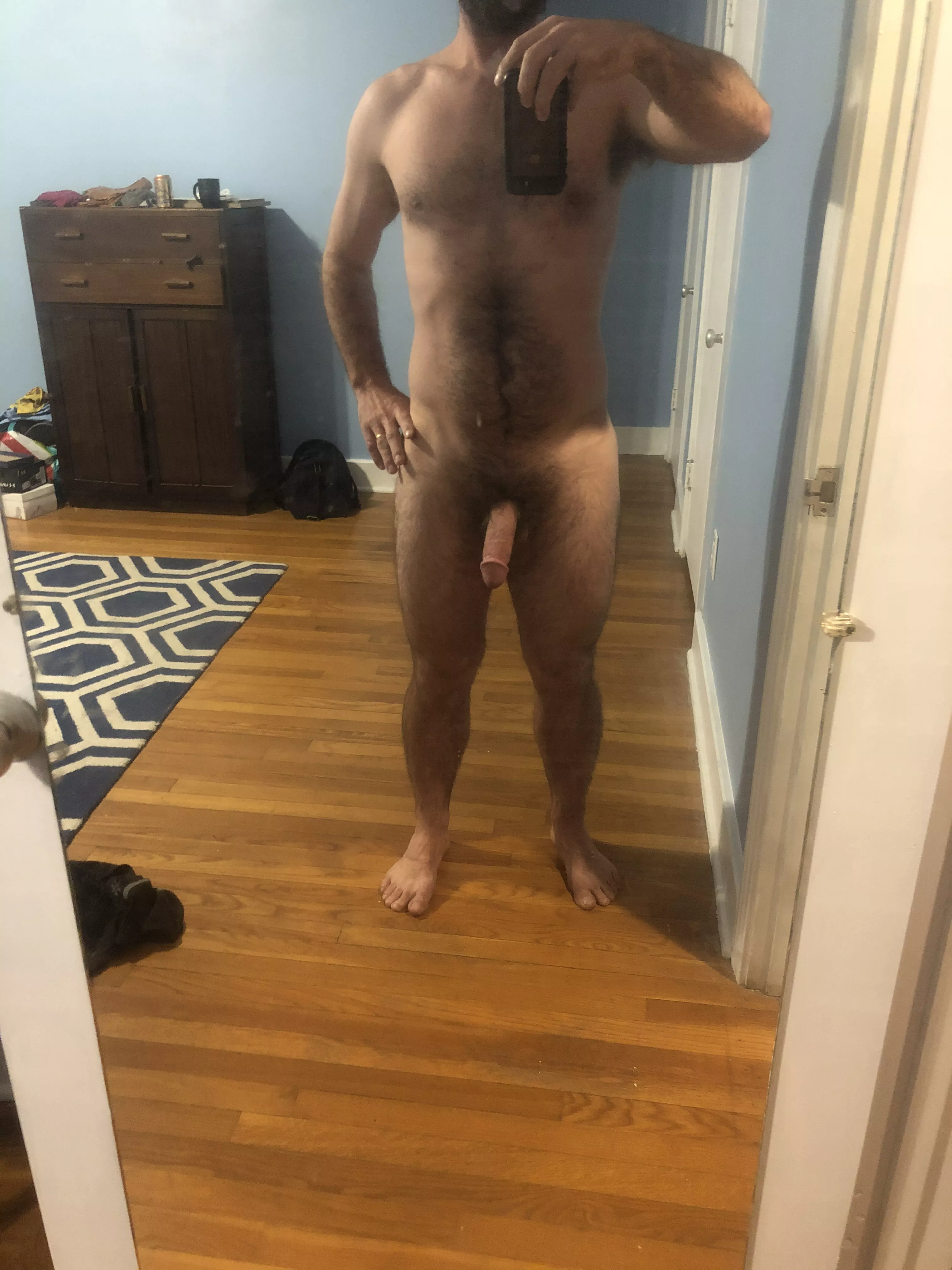 (37) Dad Bod: A Euphemism for â€œI used to work out regularlyâ€ posted by NotFlakyIPromised