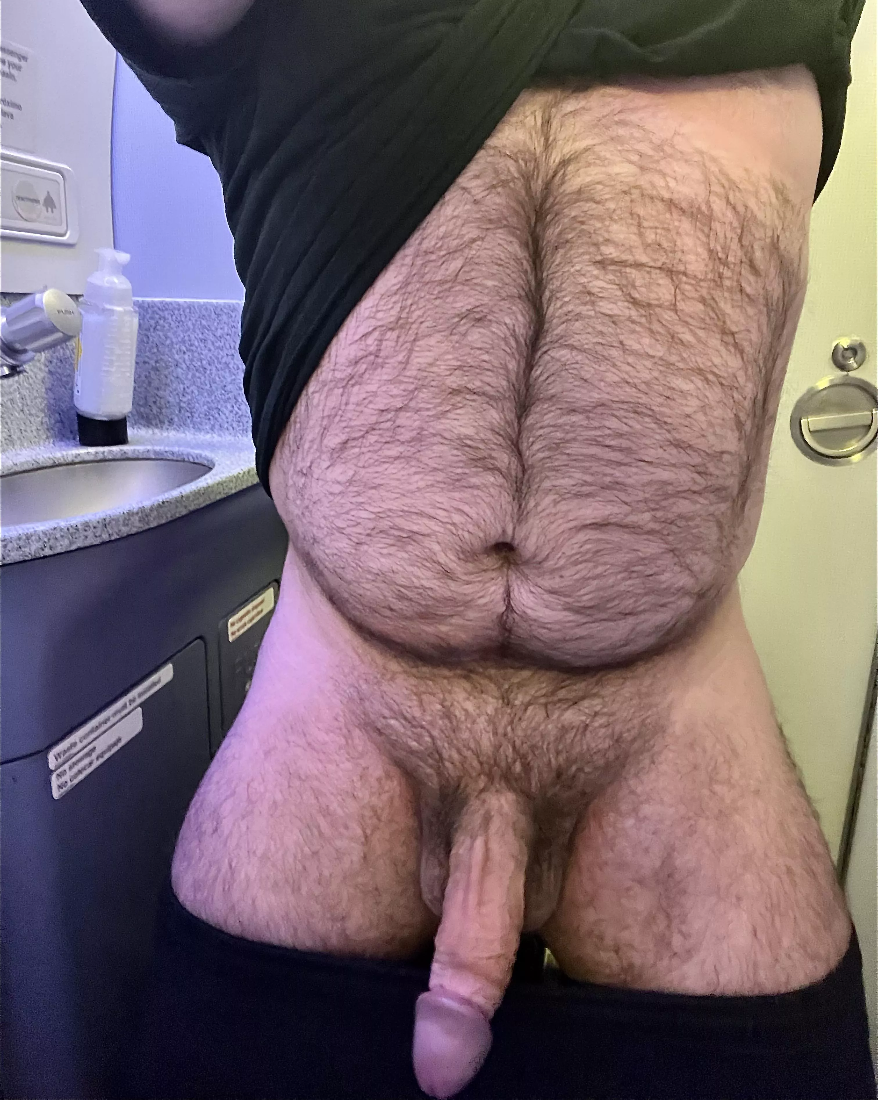 [40] Mile high club anyone?? posted by yankee0094