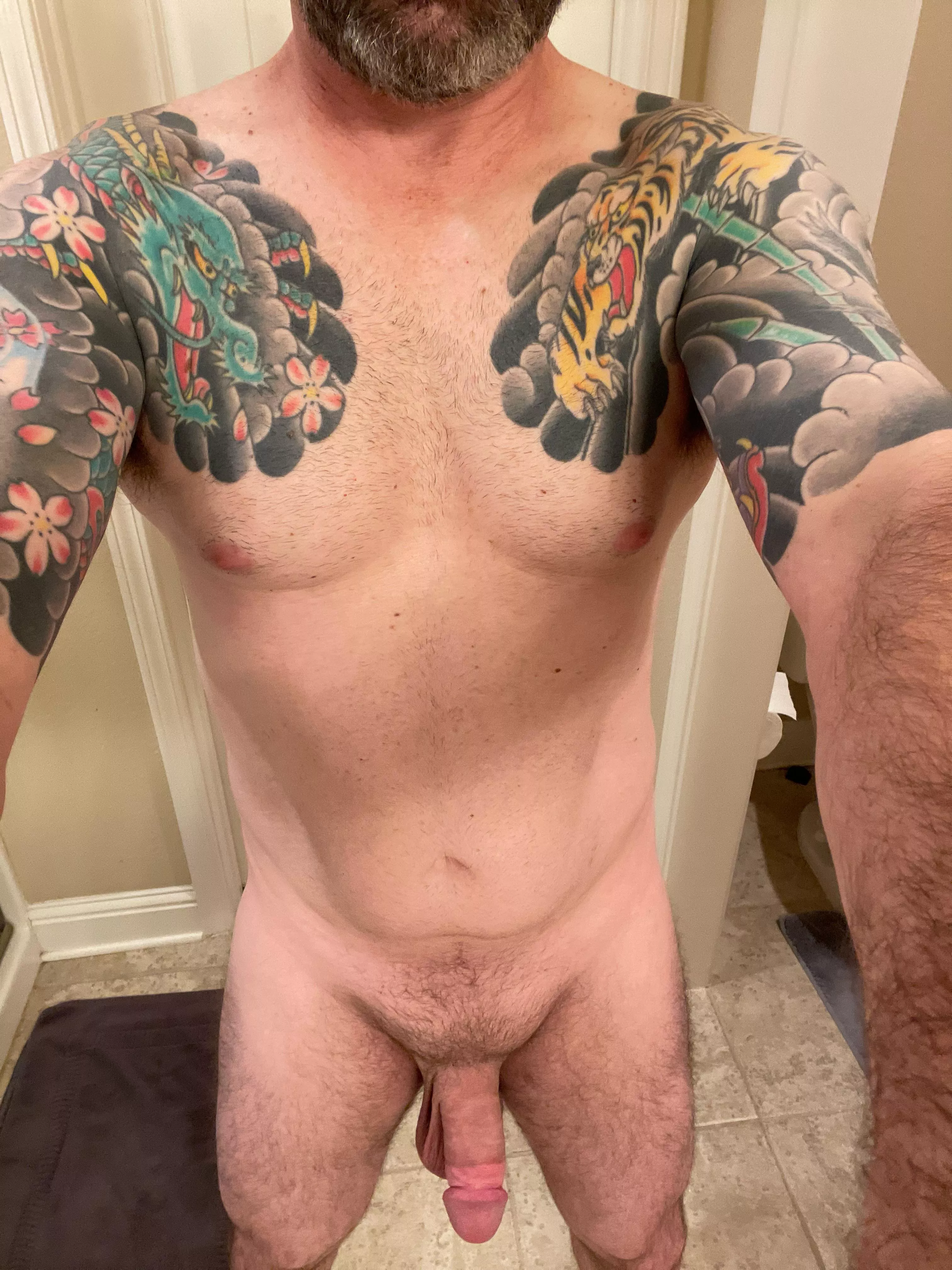 (40) Woke up horny posted by Matt41117