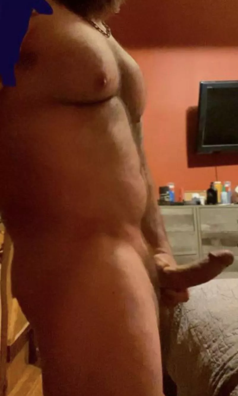 [43] how am I doing with the dad bod ? posted by Recent_Leader_7809