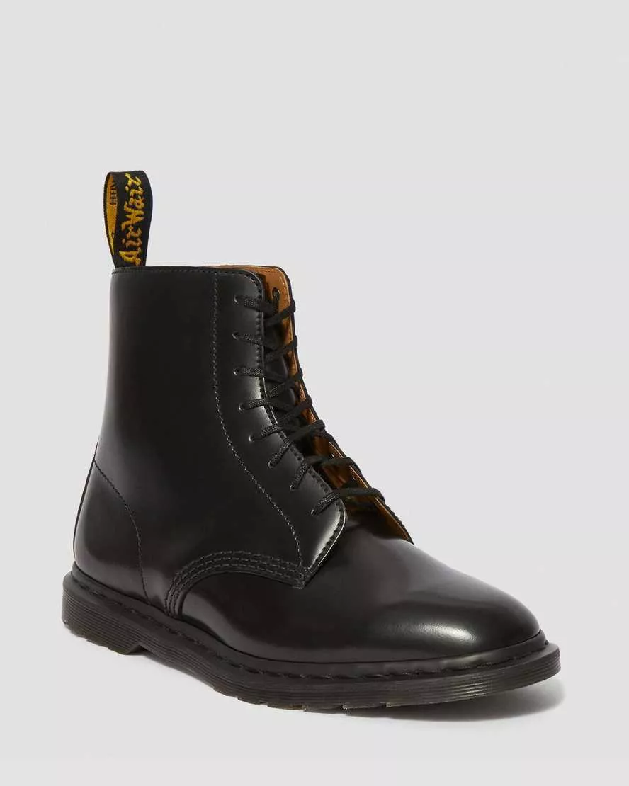 Any boots that look like Dr. Martens Winchester II? posted by throwaway3828102