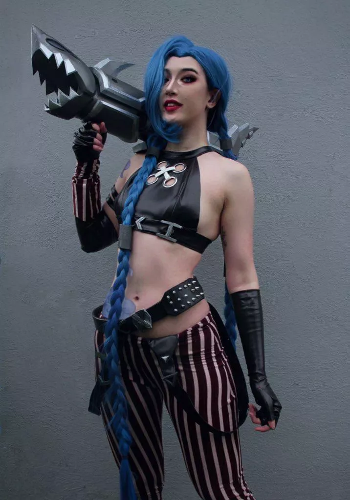 Arcane Jinx by caytiecosplay posted by Tyoliana