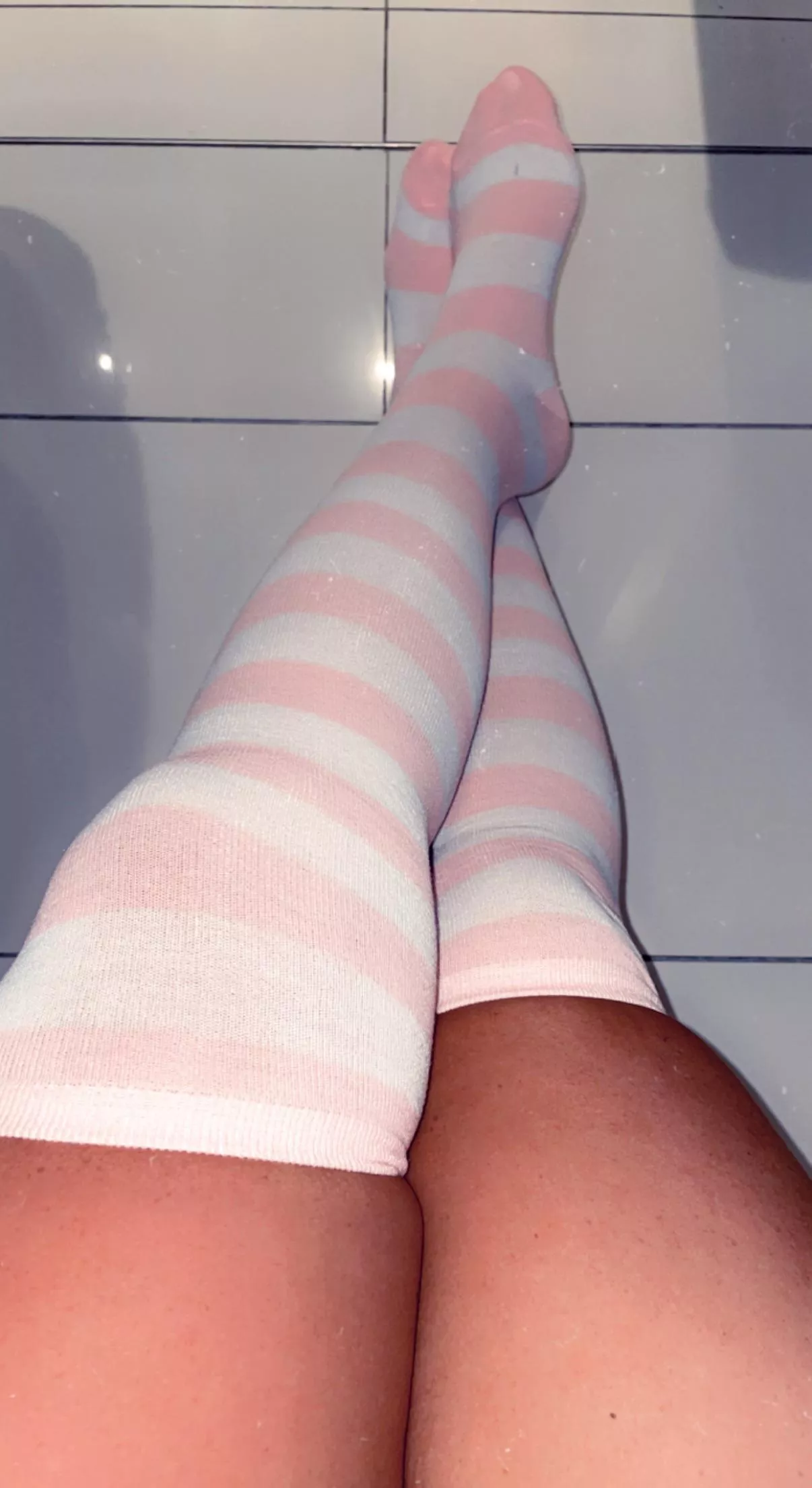 Are knee high stripped socks sexy ? posted by missfeetandfingers