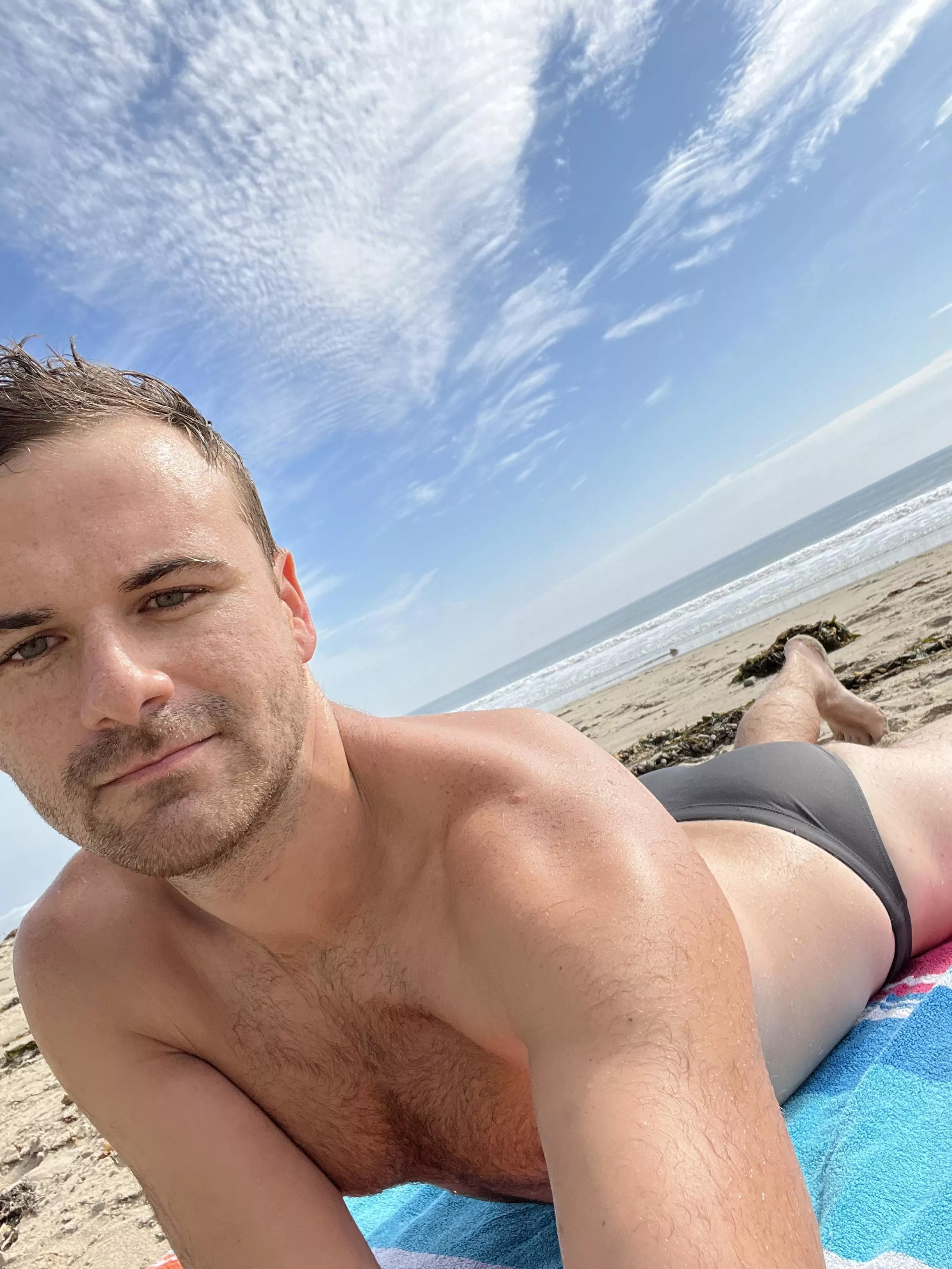 Beautiful day at the beach 🏖 posted by chjojo