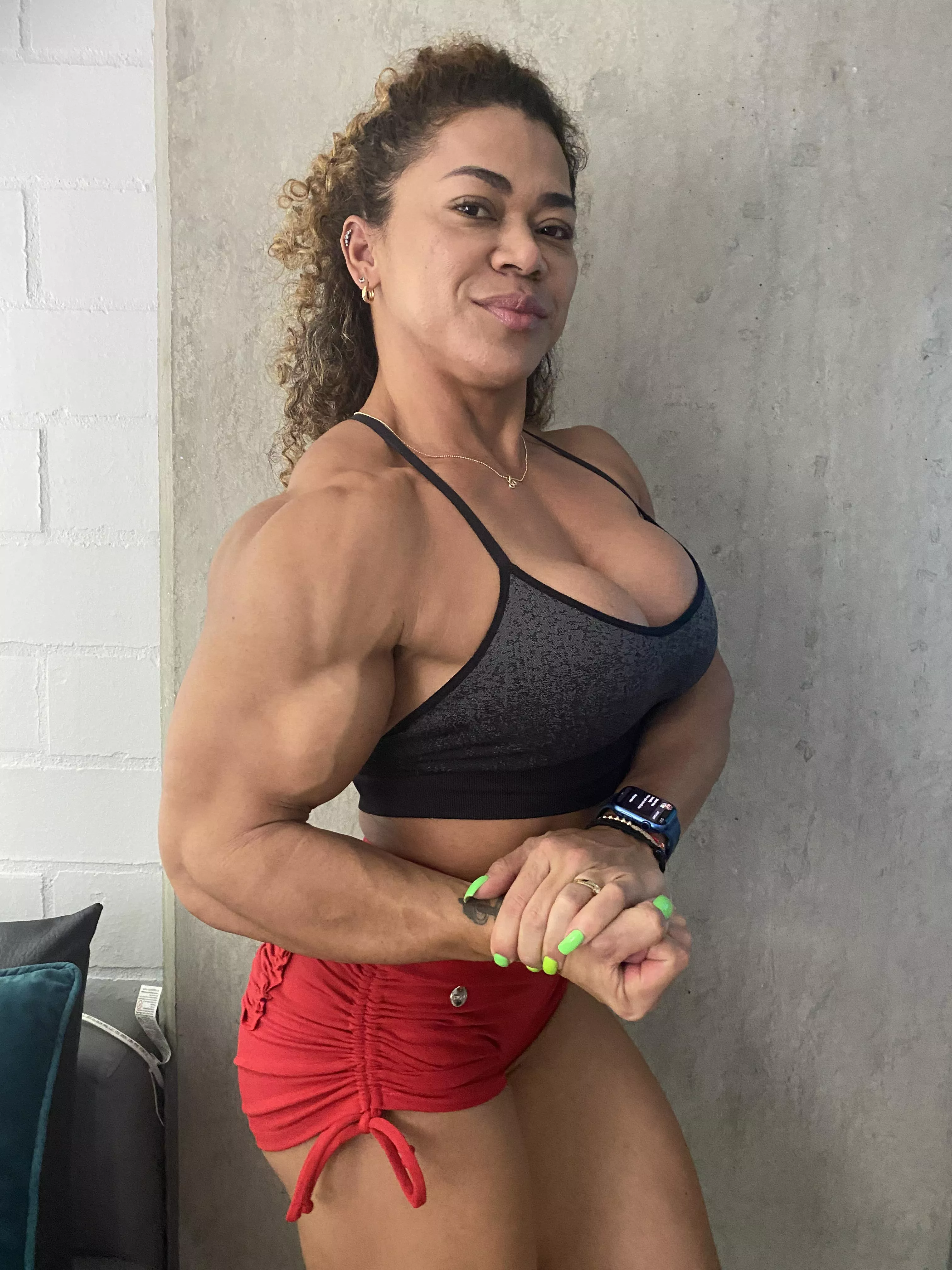 Bicep pump was real posted by amymuscle