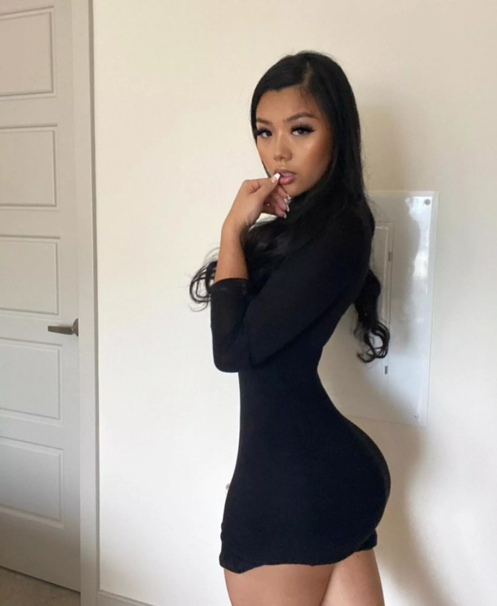 Black dress posted by BBCintocelebs