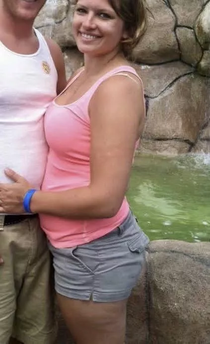 Bubble butt mom (32) posted by Thebigheavies3