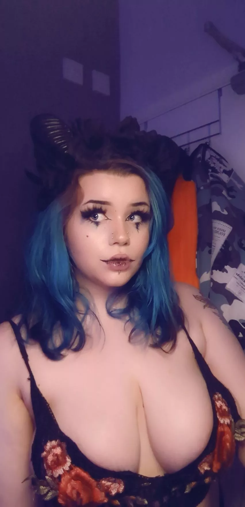 Can I be your demon gf? ðŸ¥º posted by nek0lily