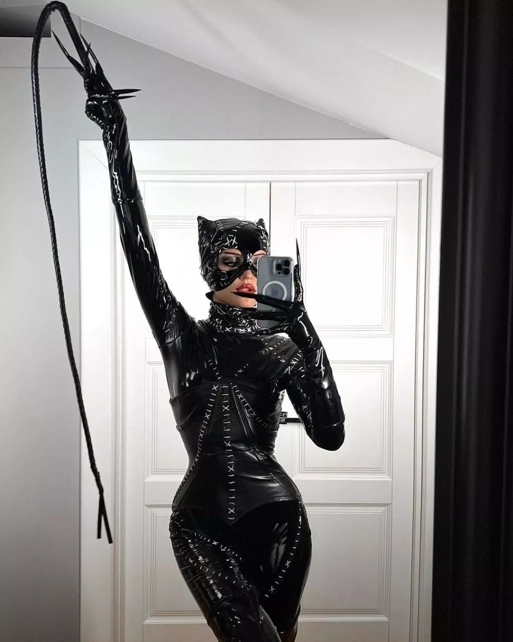 Catwoman by Dina Saeva posted by Electronic-Funny5323