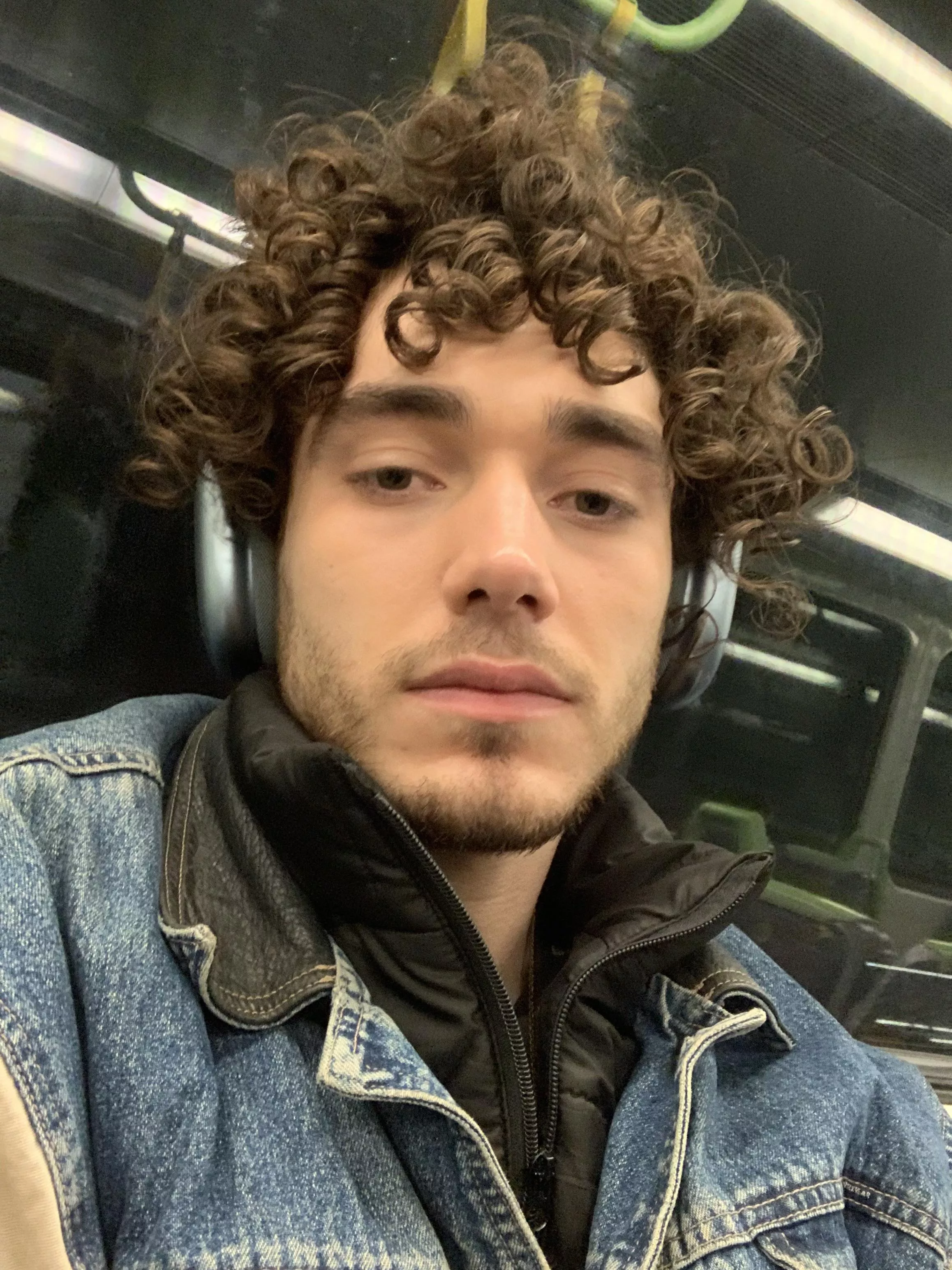 Curls are poppin today posted by Jaidenrope