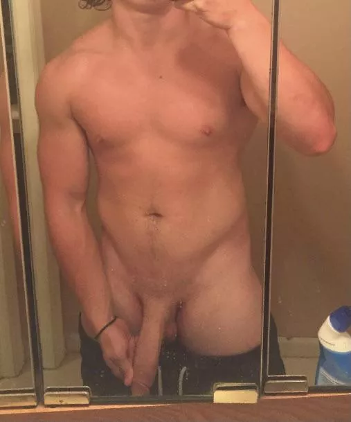 dm me and my massive cock posted by Shamrockshake420