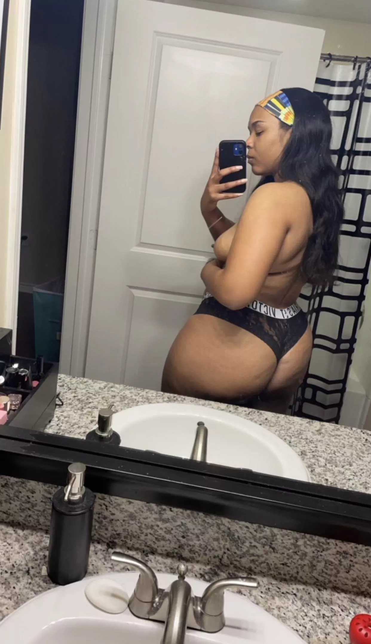 Do you love a fat ass? posted by luvnicole