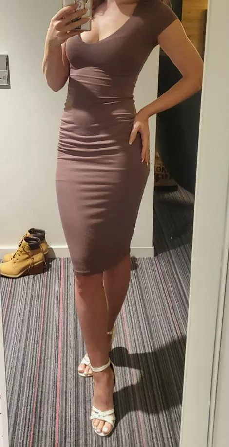 does my dress turn u on? posted by russianfetish42