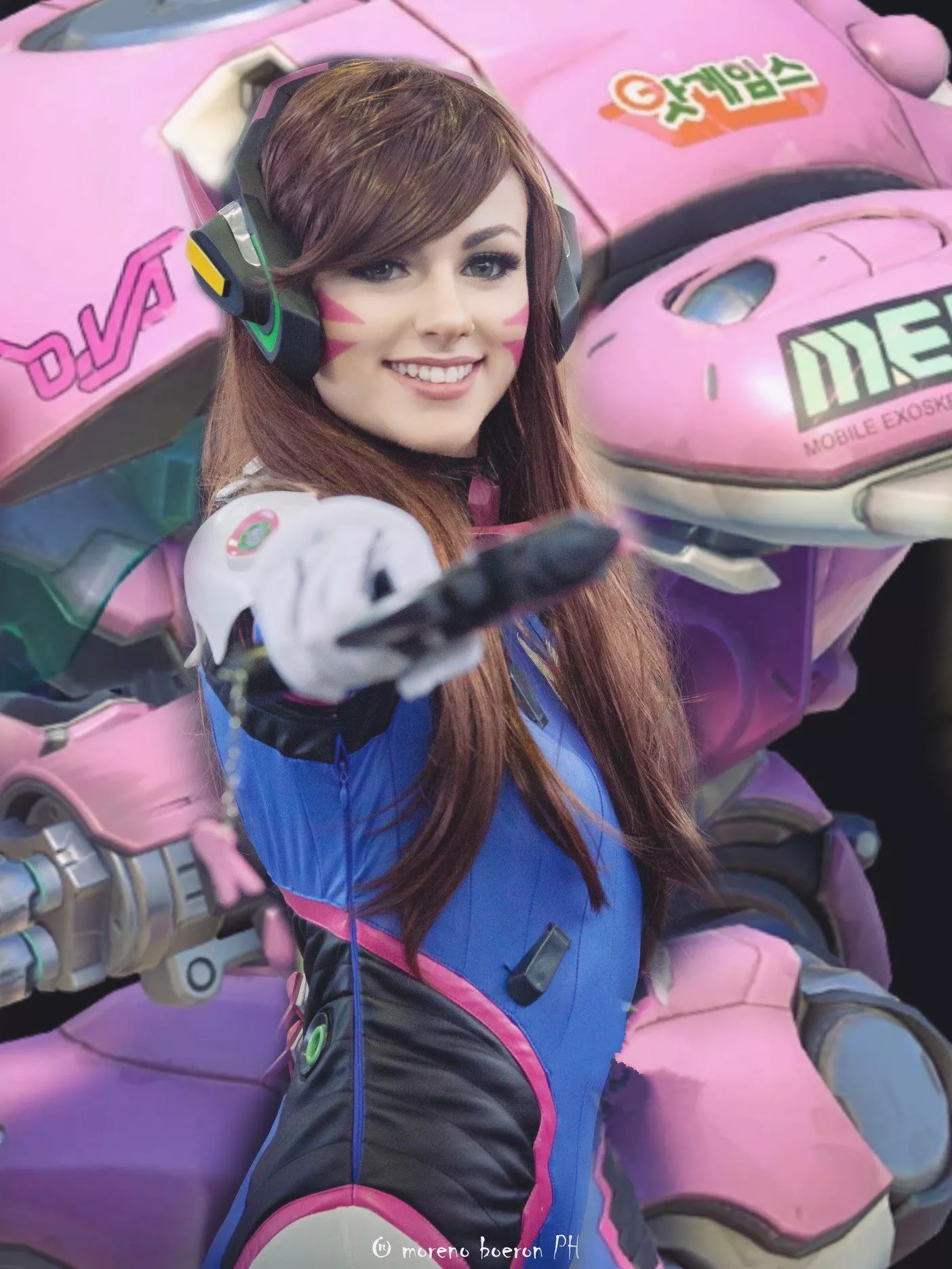 D.Va cosplay by me! posted by AlixxRosa