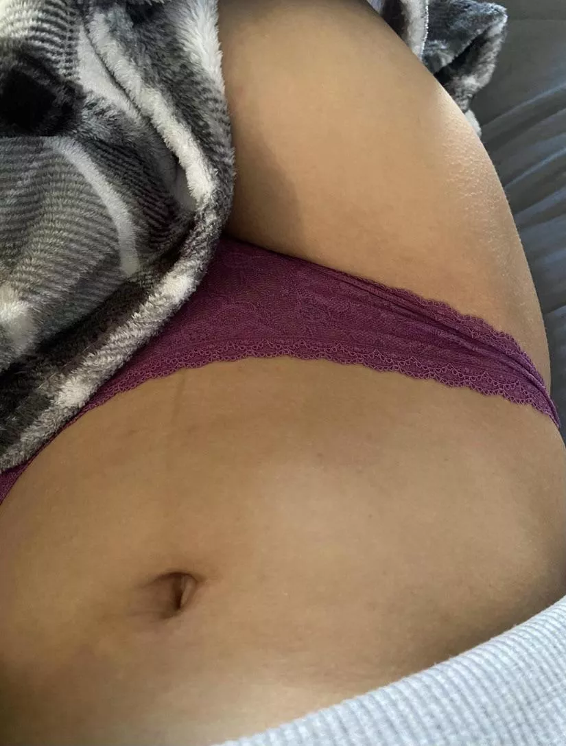 [F] Ready for a nap.. posted by KikiKandy