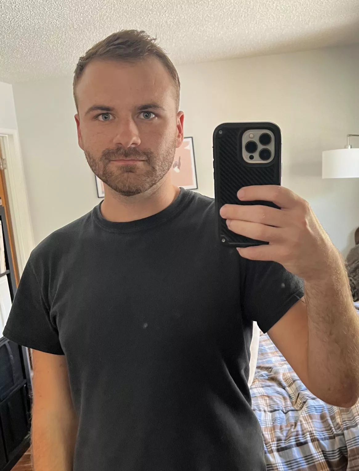 Feeling good after a fresh haircut ✂️ posted by chjojo