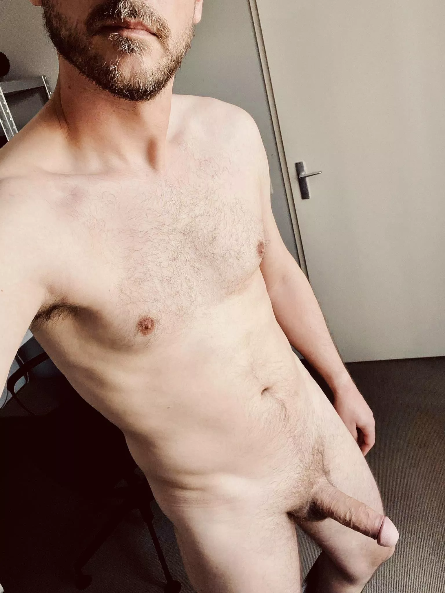 Feeling good today [41] posted by LukeDEBX