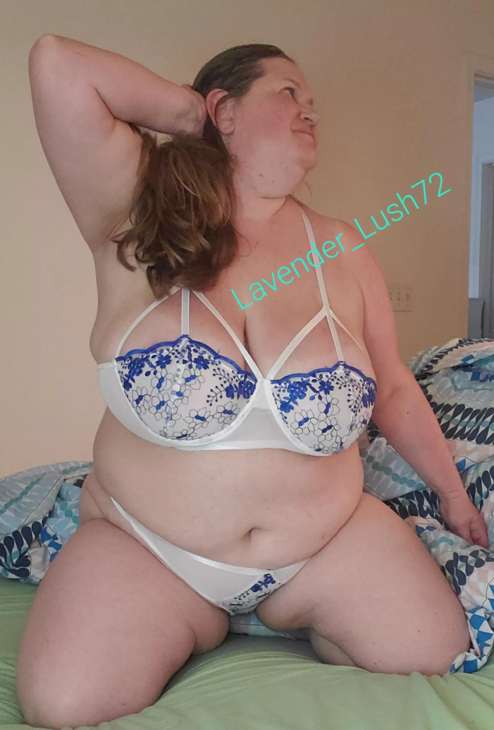 Feeling sexy tonight ðŸ’™ðŸ˜˜ [F49] posted by Lavender_Lush72