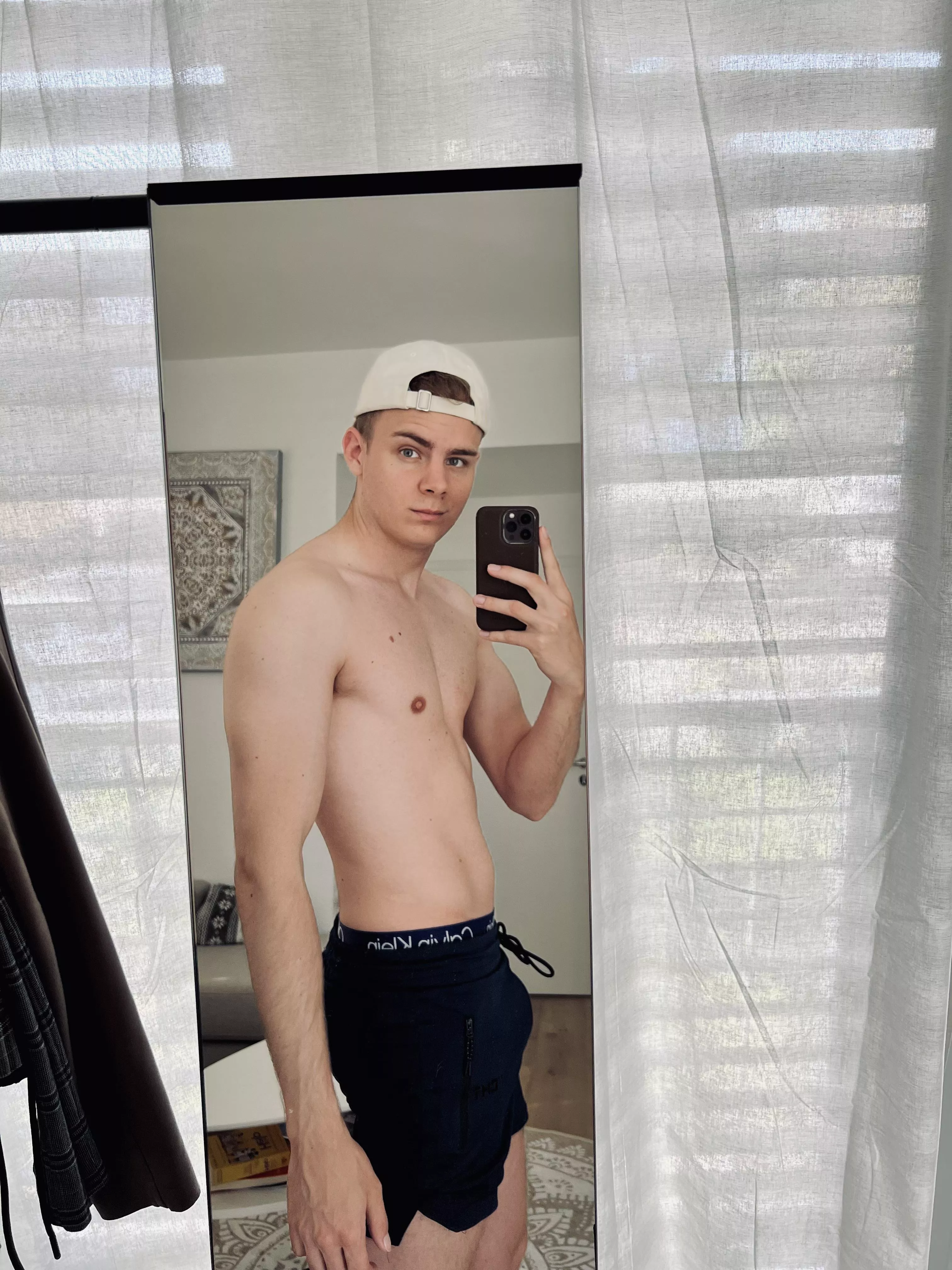 Felt cute trying out my new gym shorts on my cake day. posted by TyWolf97