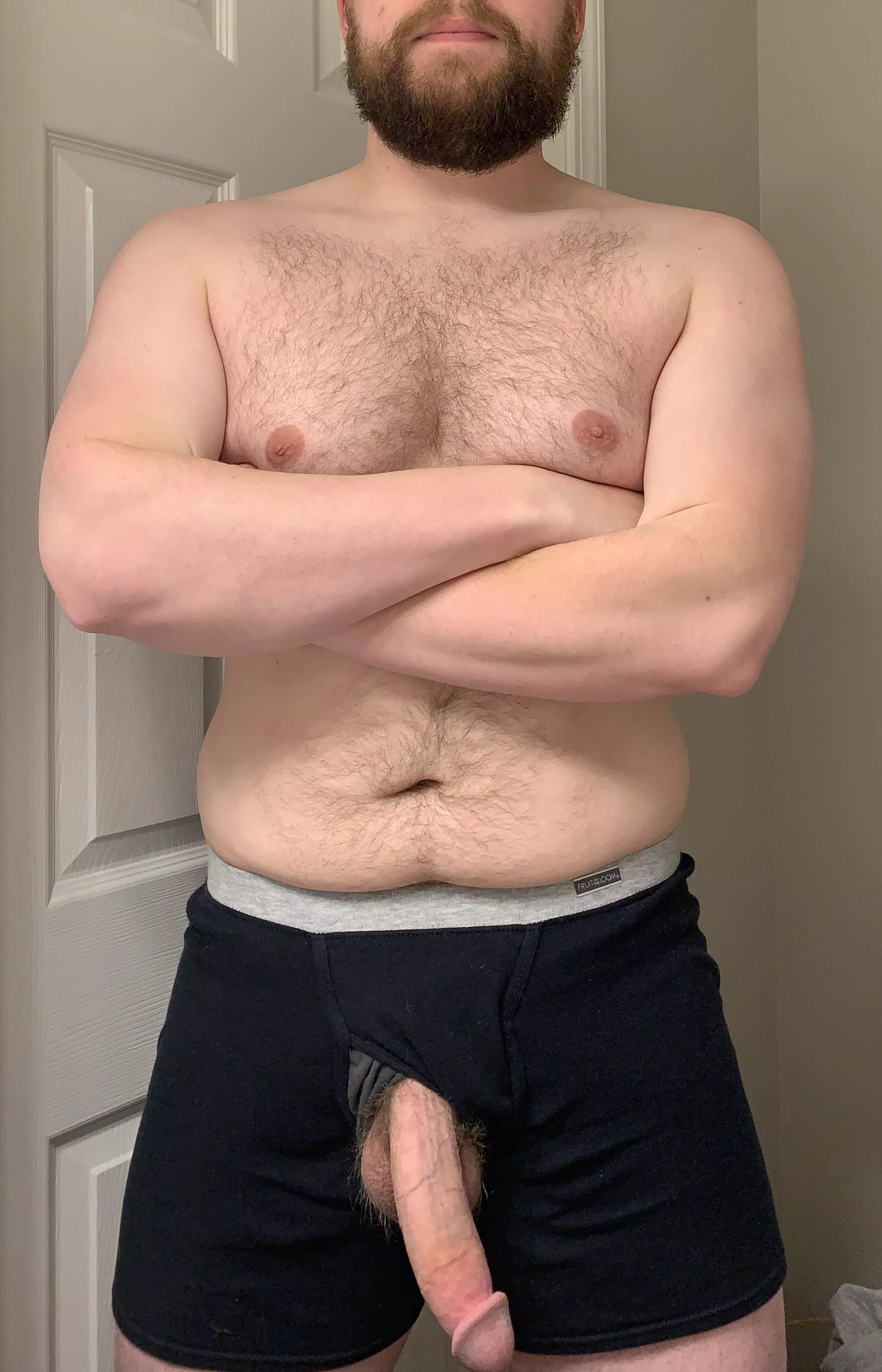 Felt like showing off the dad bod tonight. [35] posted by icytonight600