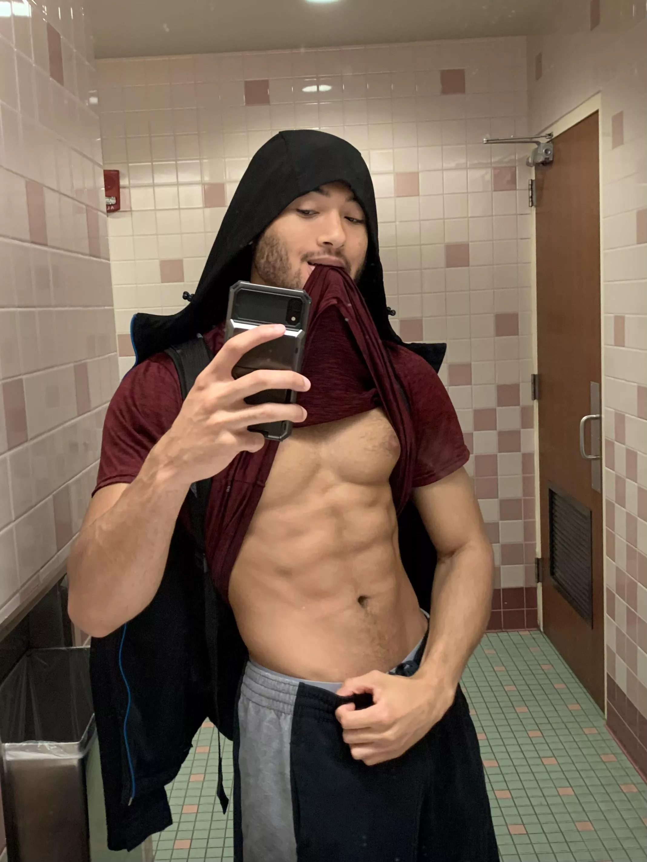 Finals are brutal, have some abs ;p posted by ArsArcanumX