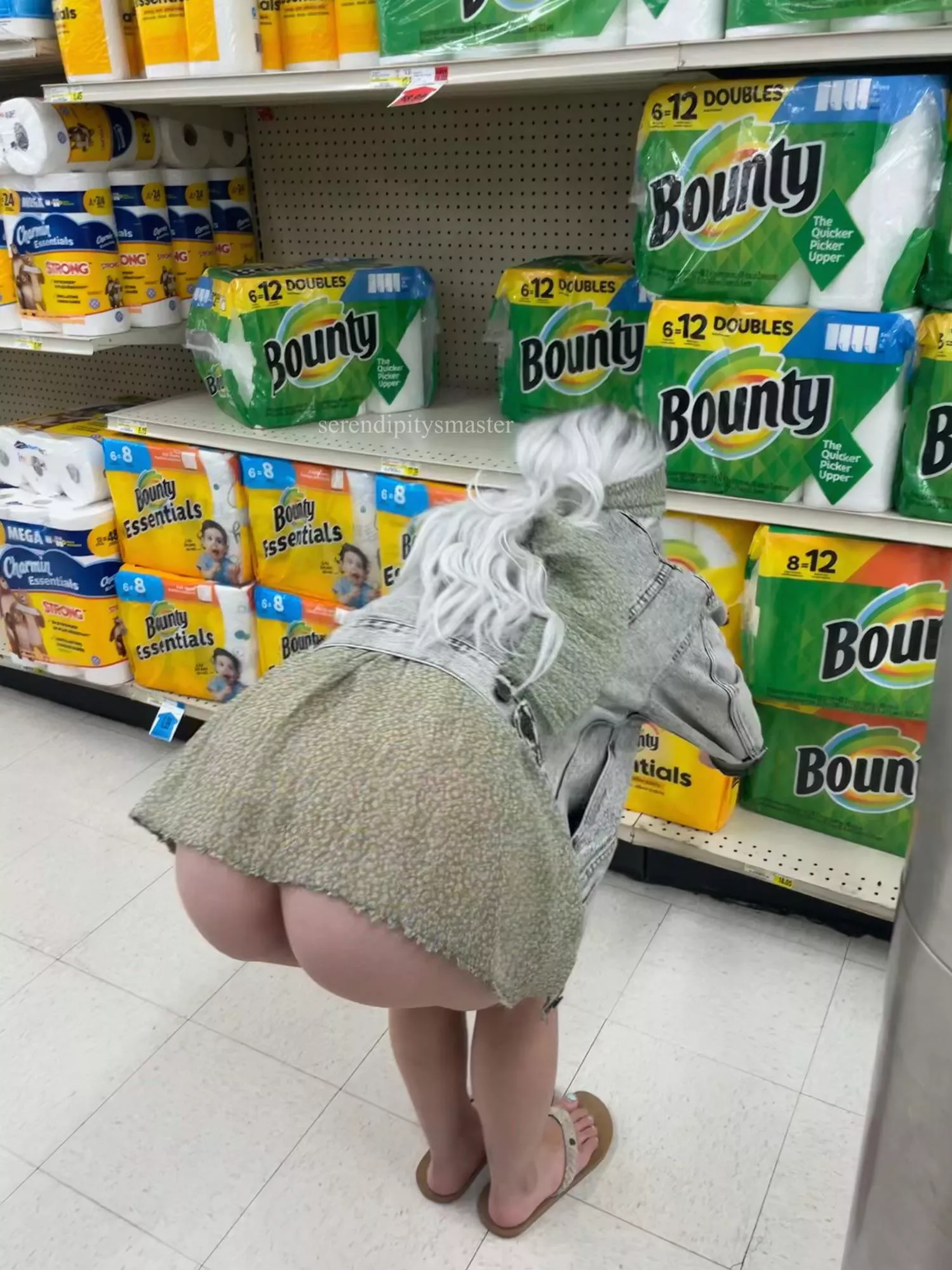 Good grocery store slut posted by serendipitysmaster