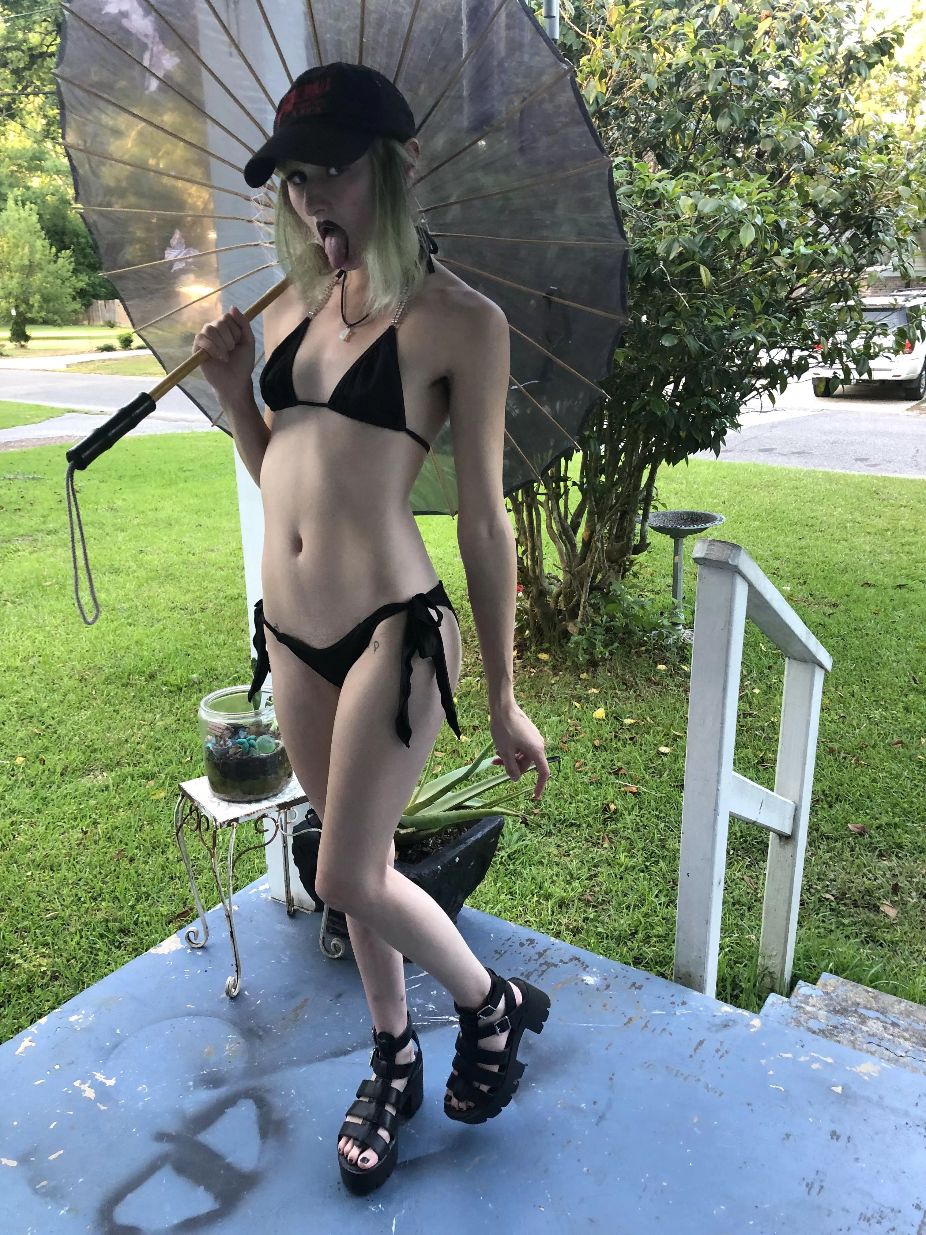 Goth girl bikini posted by gloomybabyy