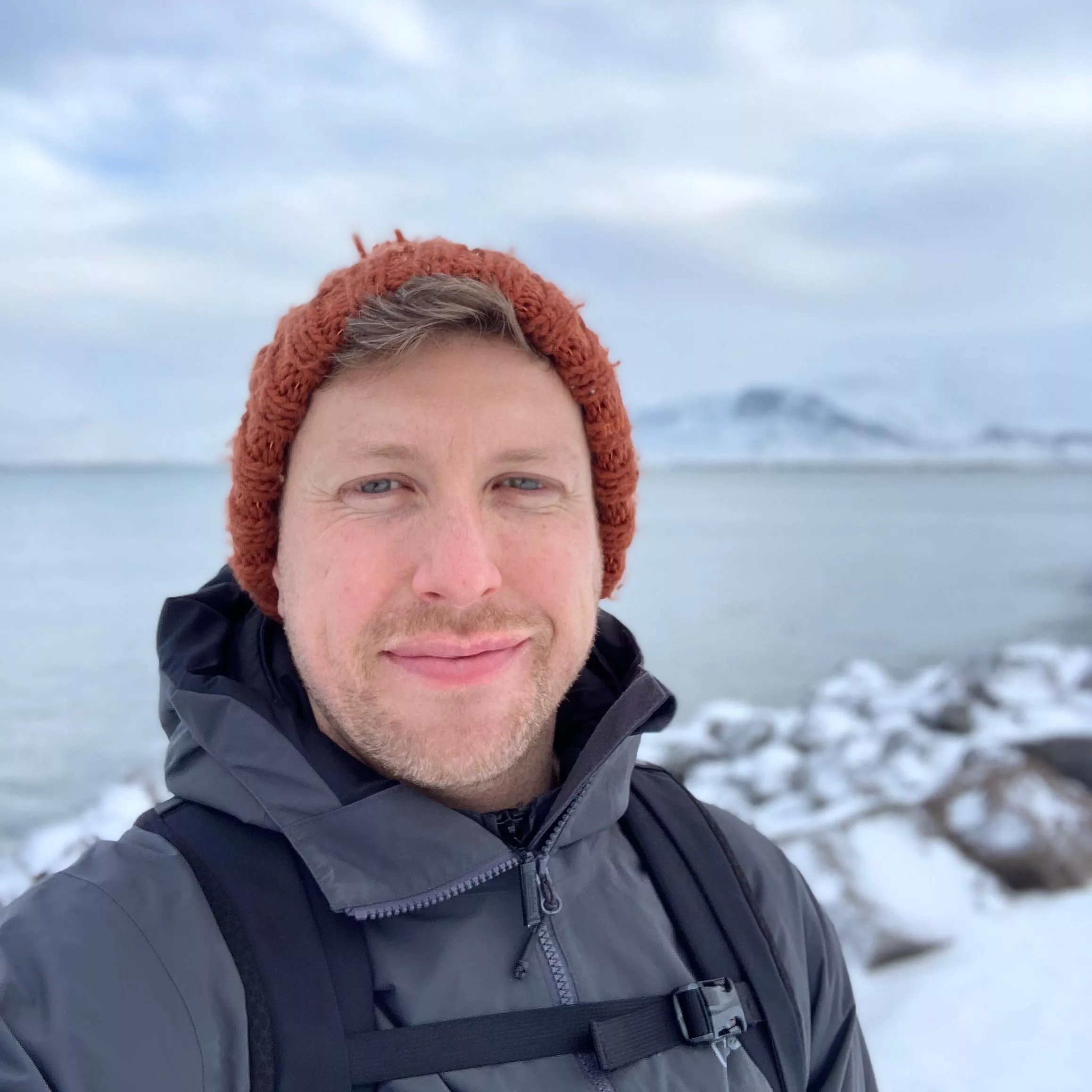 Greetings from Iceland posted by nickbiddy