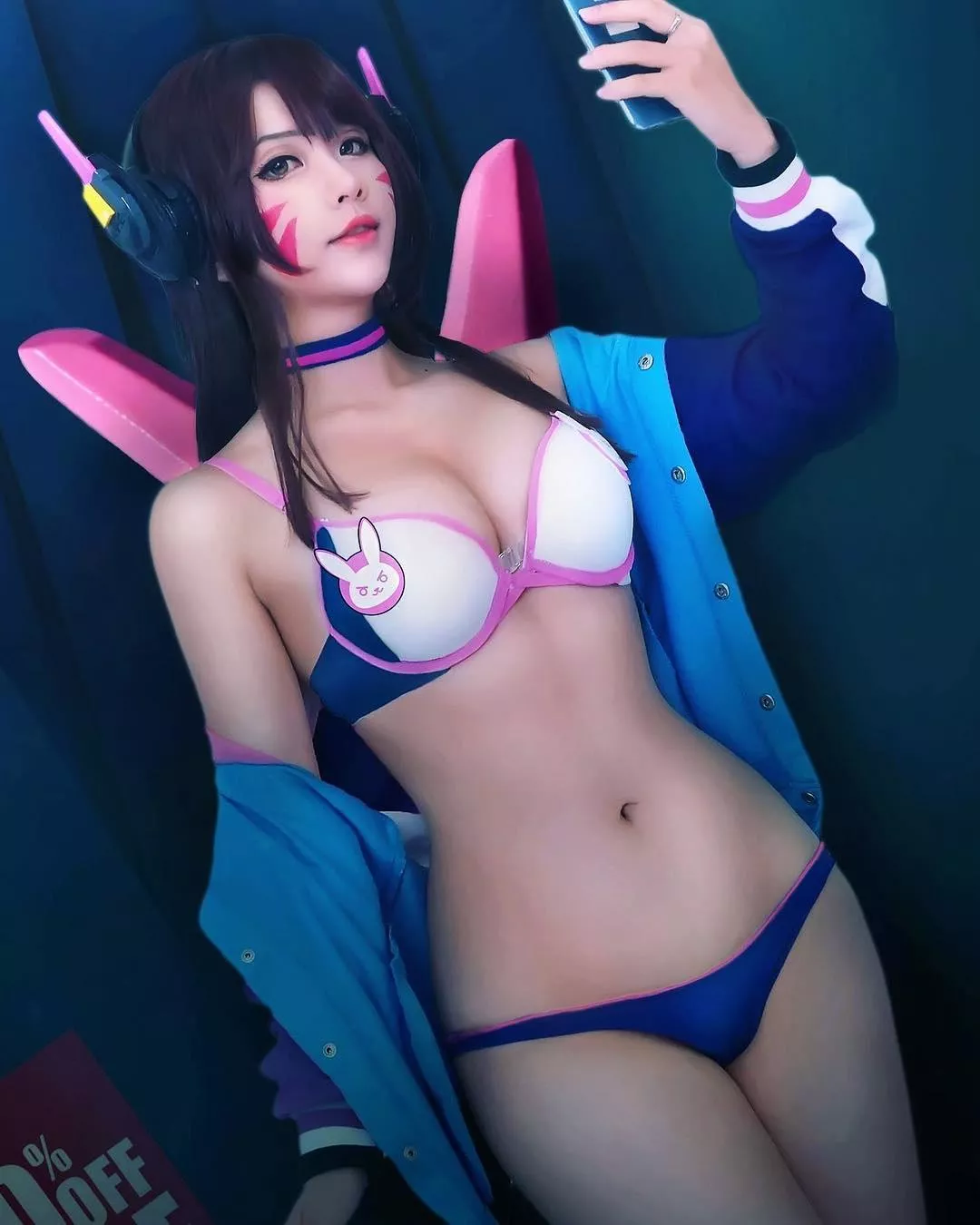 Hana Dinh as D.Va (Overwatch) posted by kinkykat977