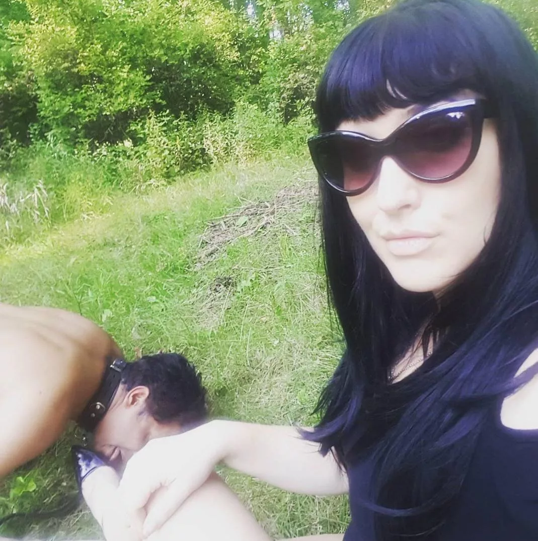 Heel Worship in the park. posted by Goddess_Hellfire