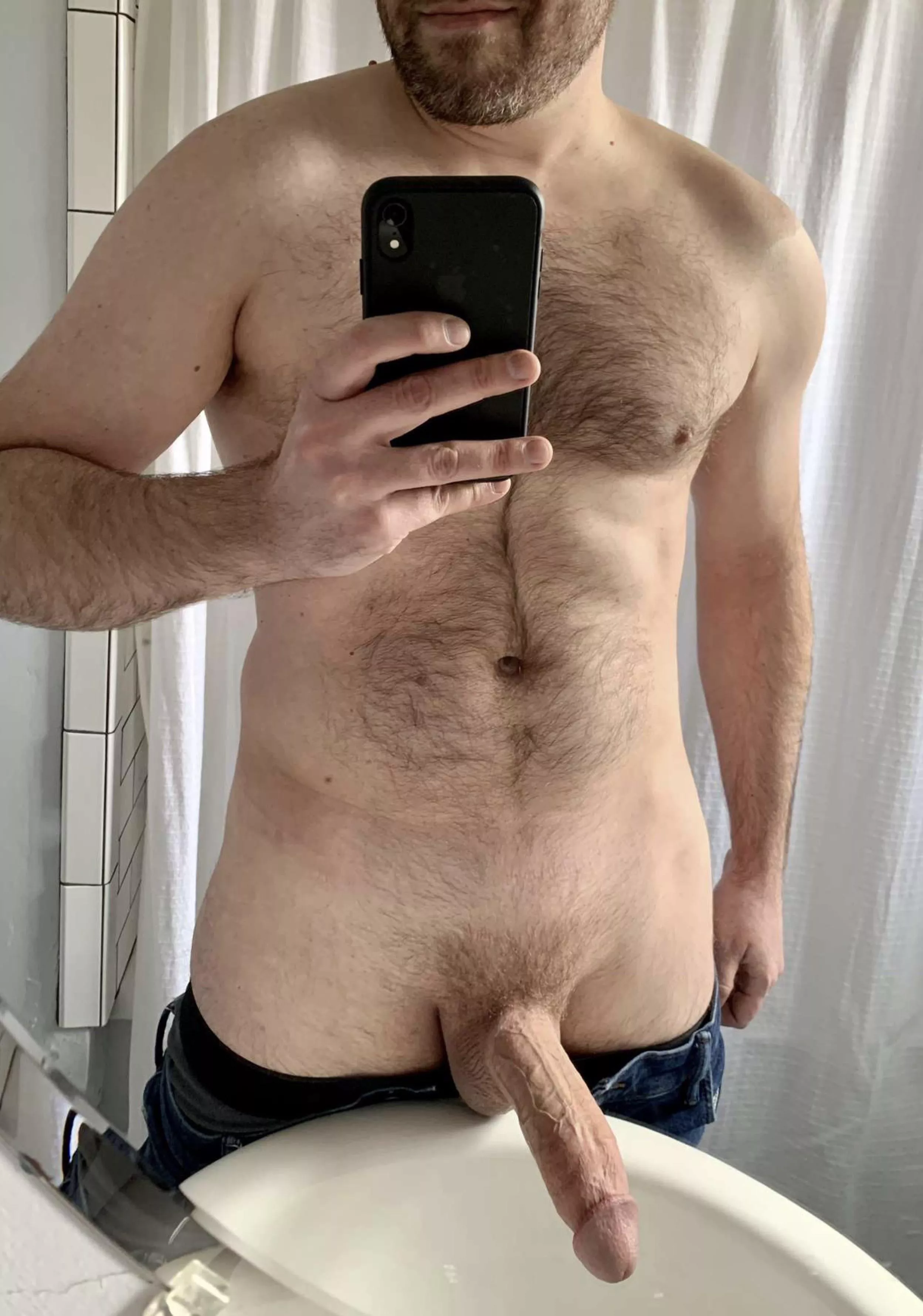 Help me undress after work? [35] posted by fitguypitt