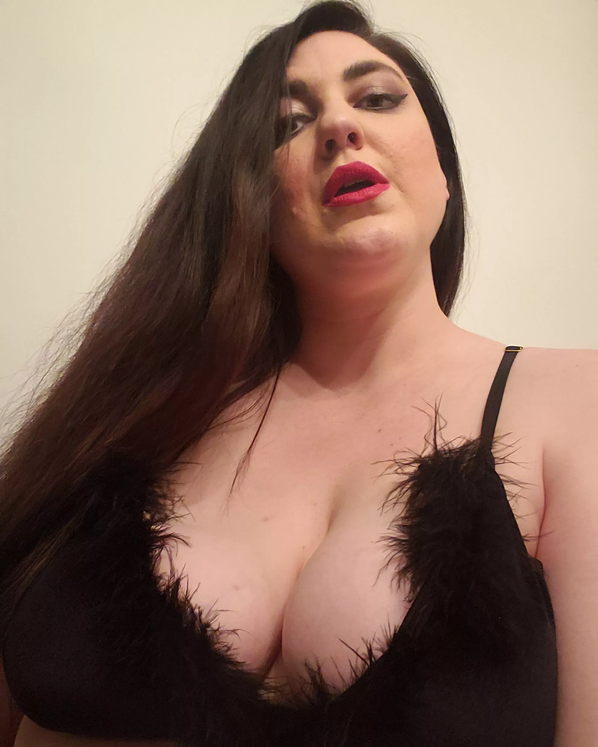 Hey Baby 🥰 posted by MistressMoxxi