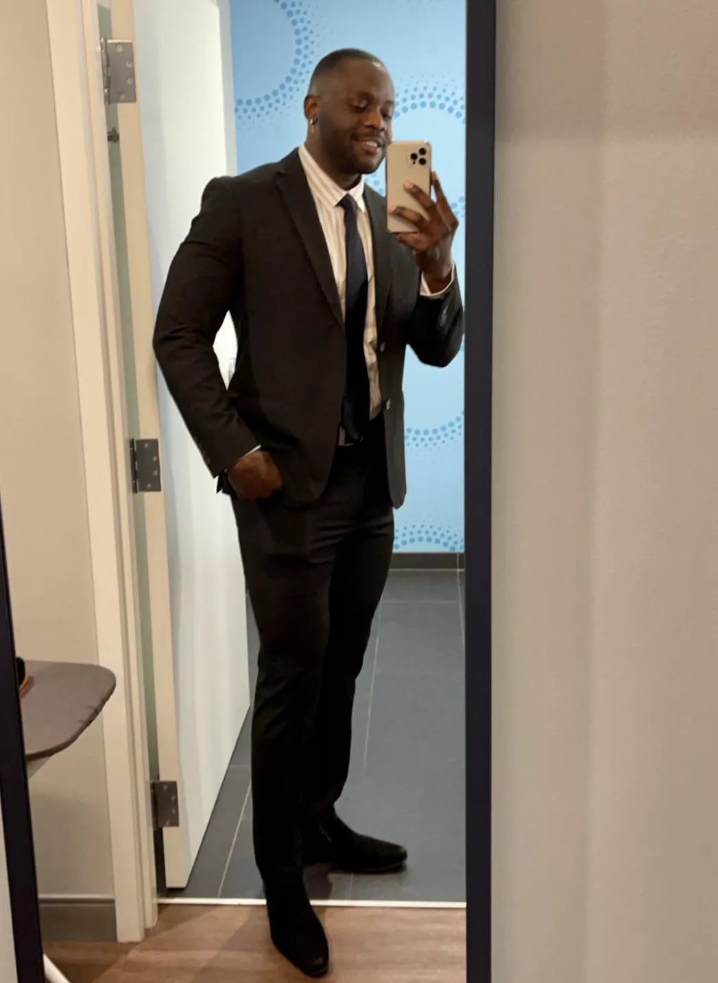 How do I look in a suit? posted by iamglacier