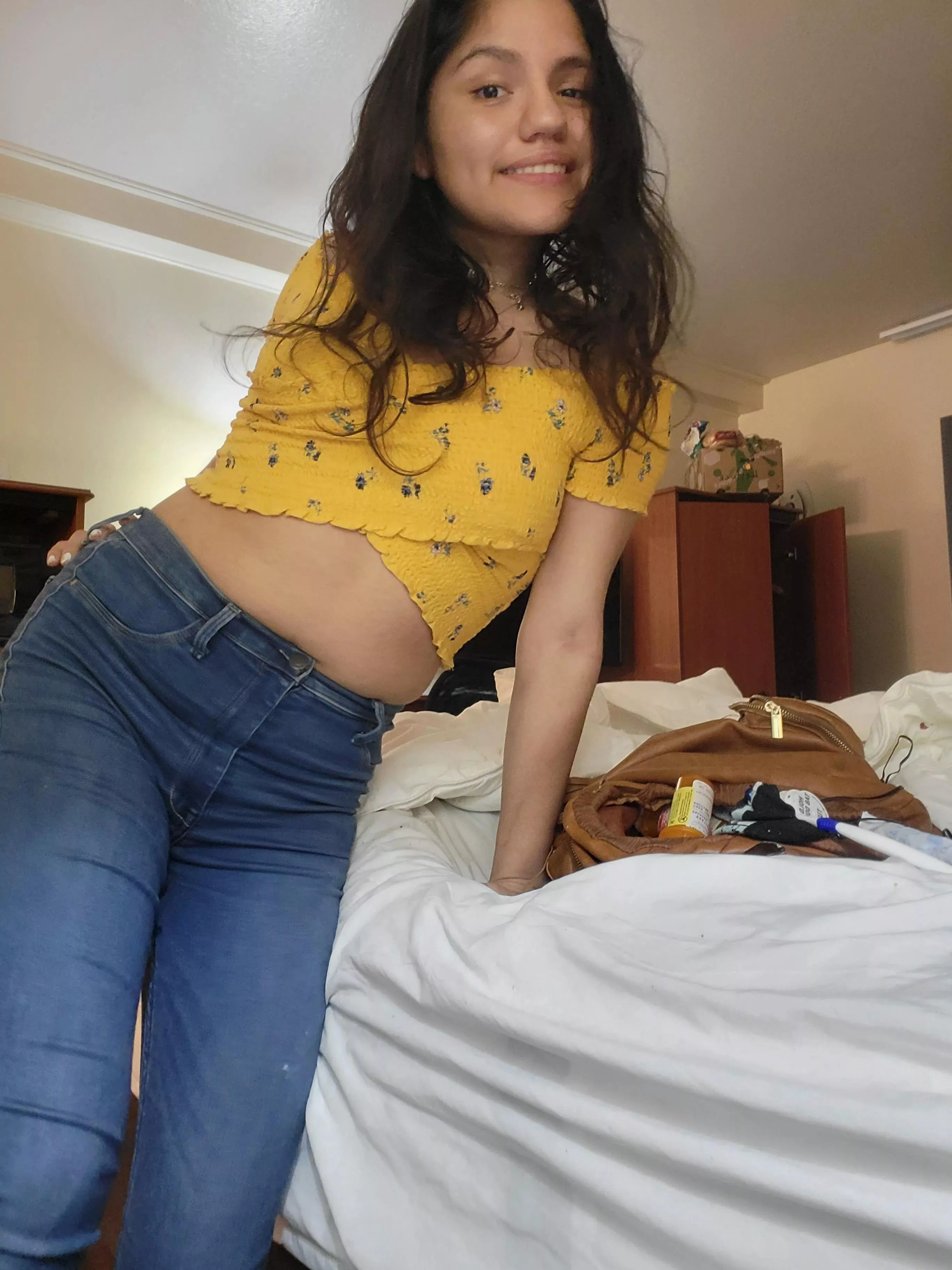 how's my body? Latina teen posted by nympho_latina