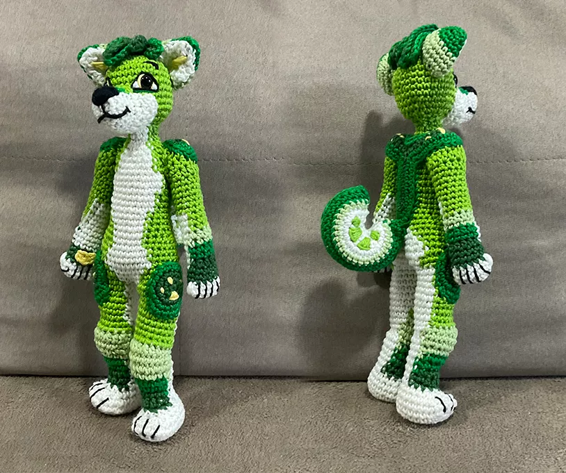 I can create your character in crochet (COMMISSIONS OPEN) posted by Mone_Ferr