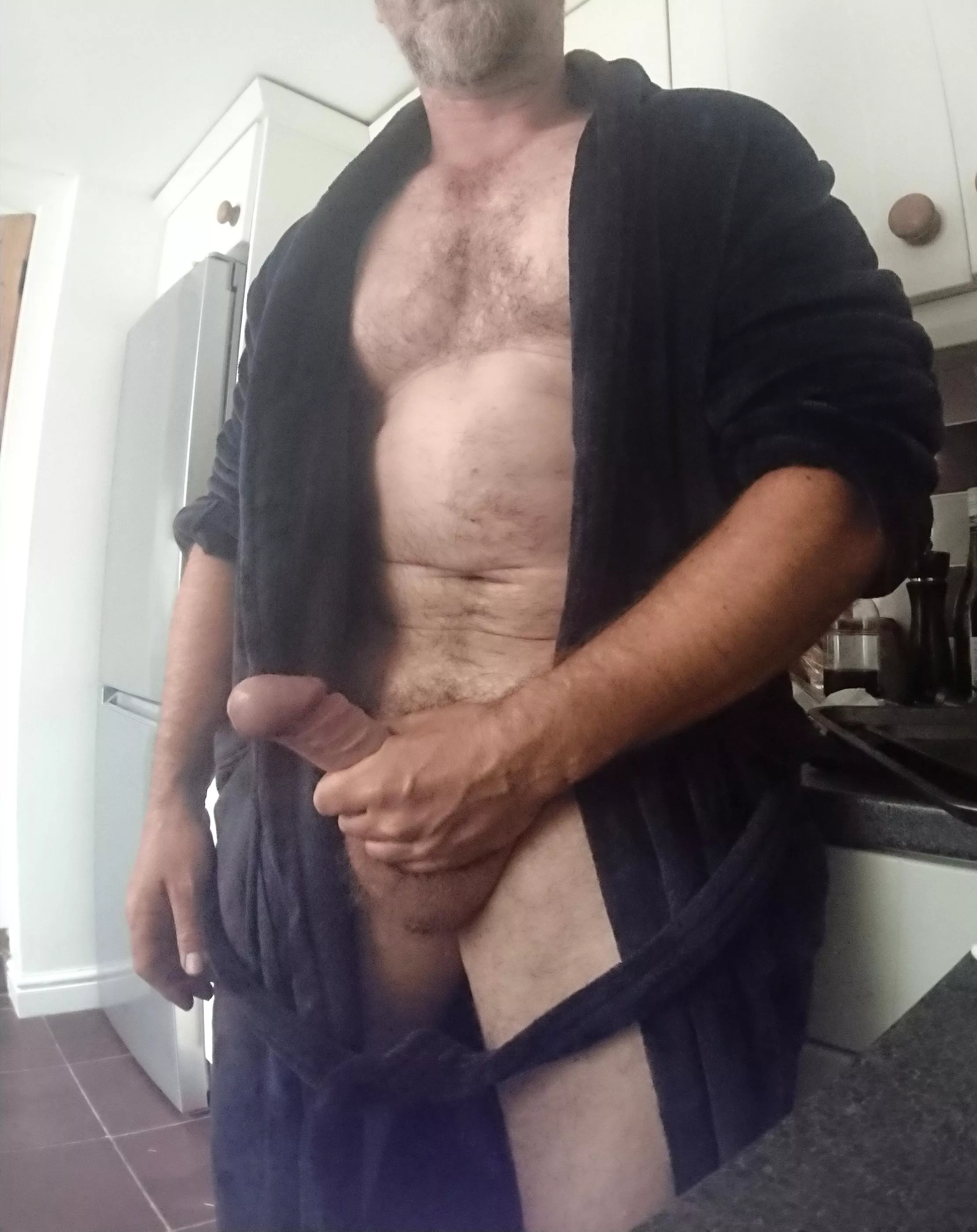 I cook, clean and help around the house. Could you use me? (44) posted by saxohoskins