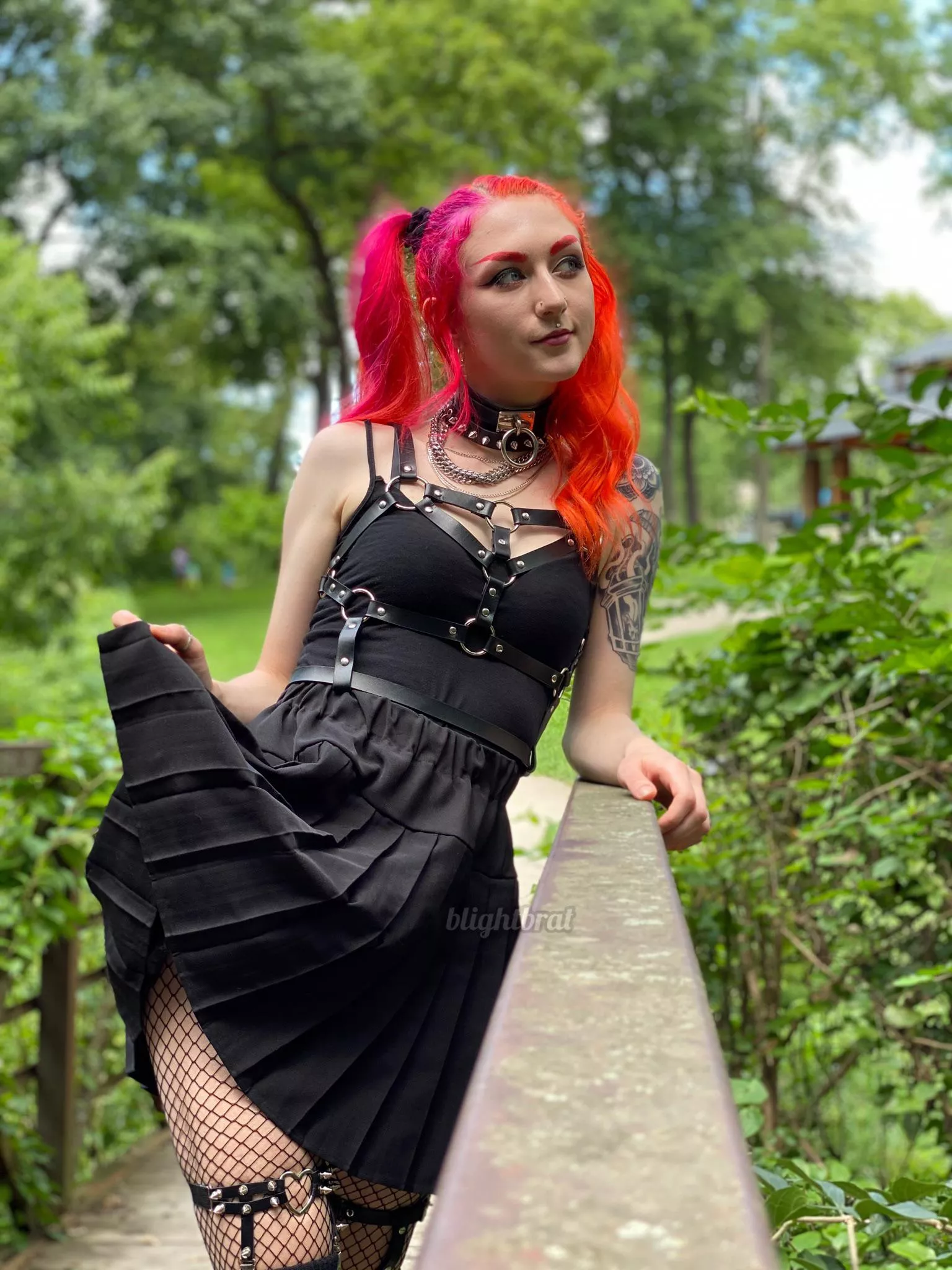 I really loved my harness with this outfit! ðŸ¥° posted by blightbrat