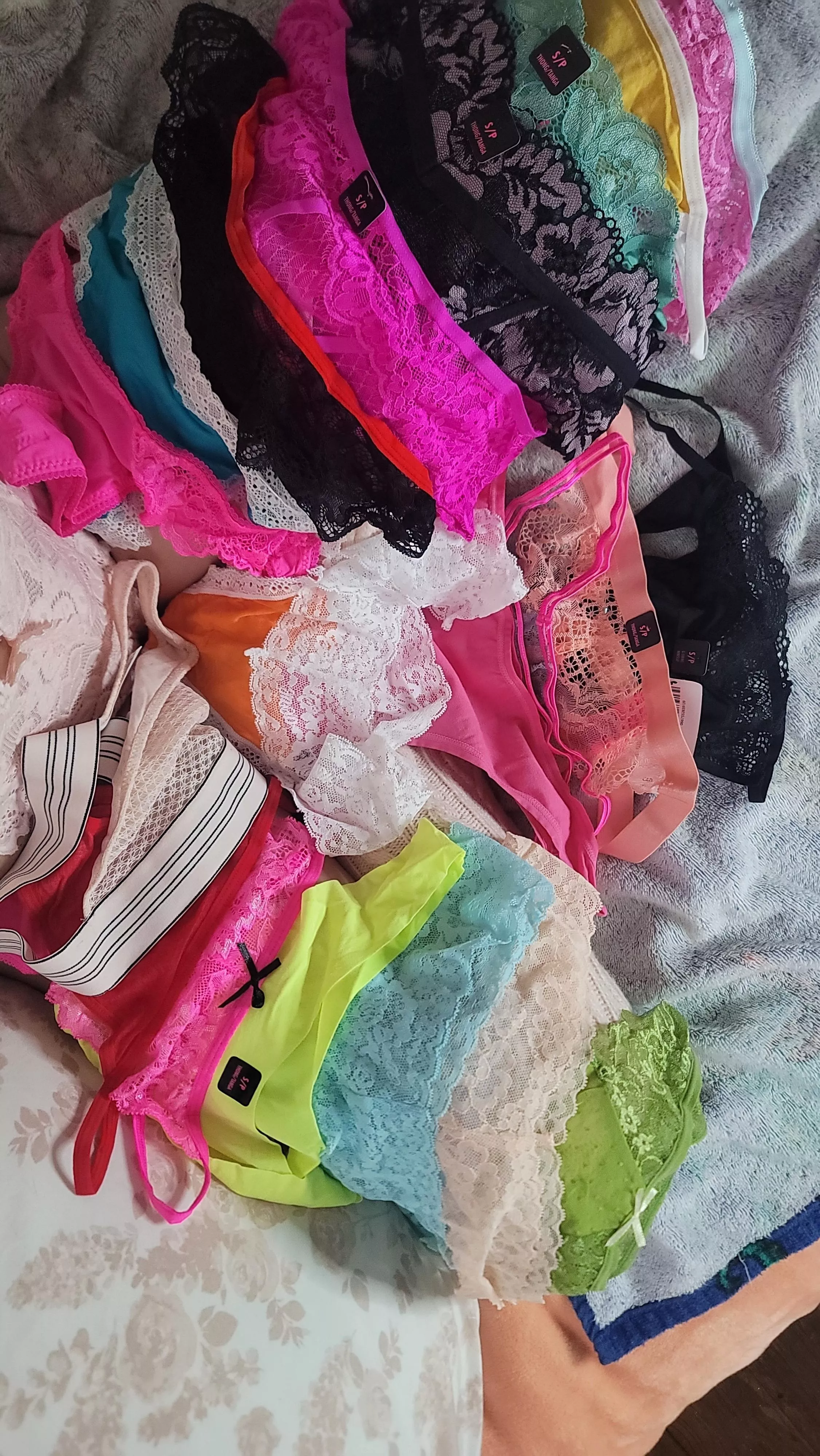 I'm in panty heaven [F] posted by xKadyLadyx