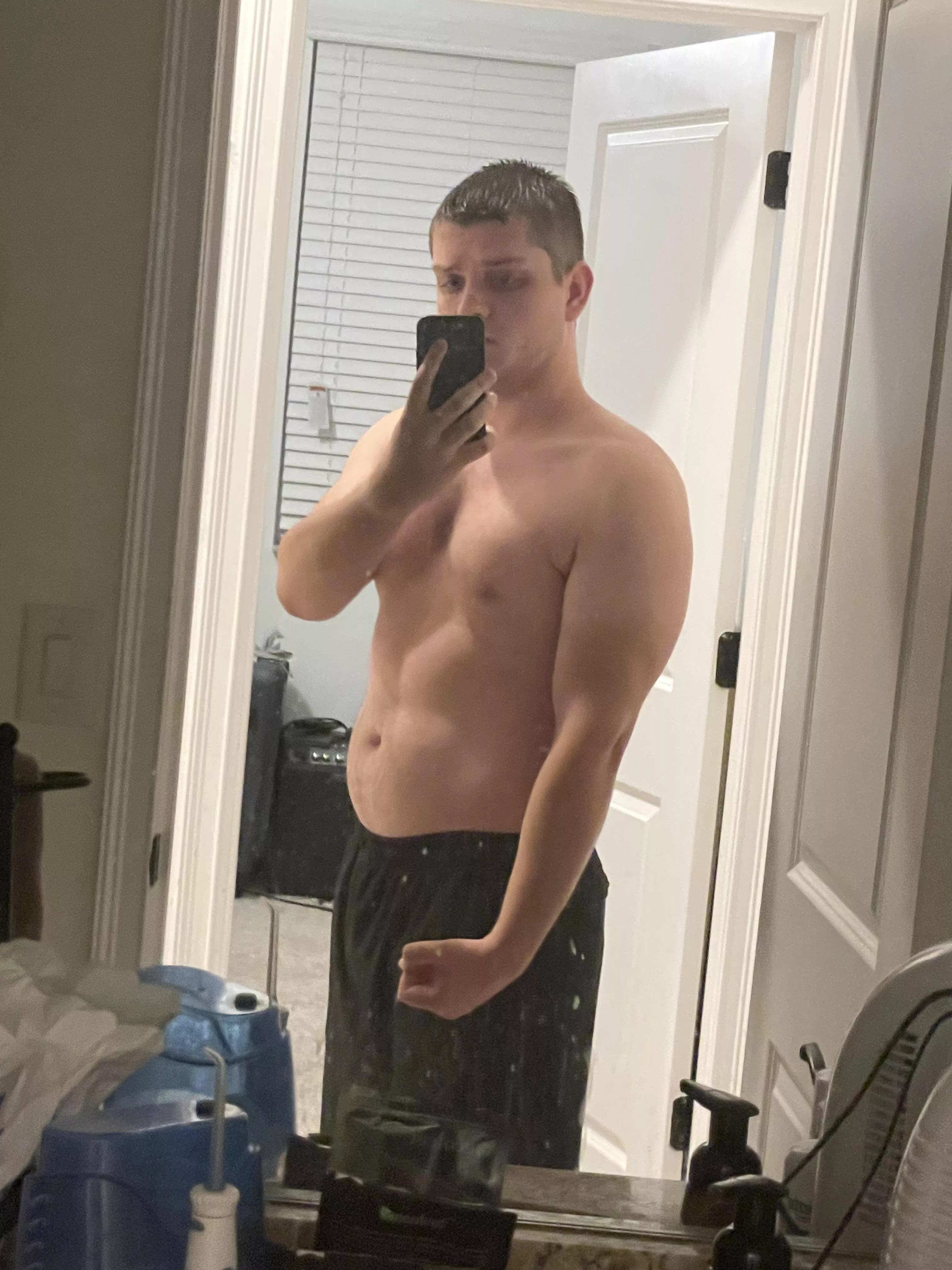 Infinite dirty bulk (the beginning) (just need somewhere to post gym progress) posted by grungetown