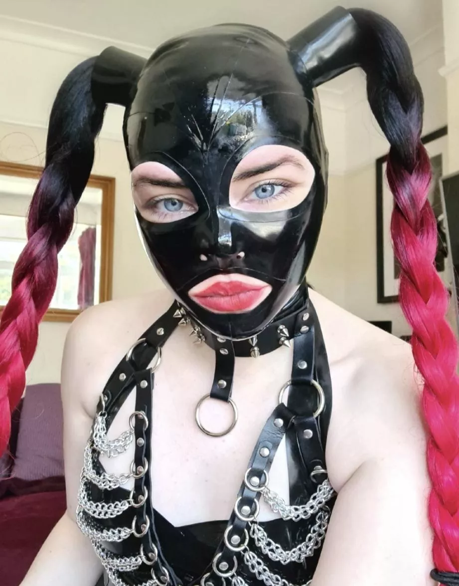 It was my birthday and I didn't get to wear latex but I did get anal 💦🔥 posted by rubber_scarlett