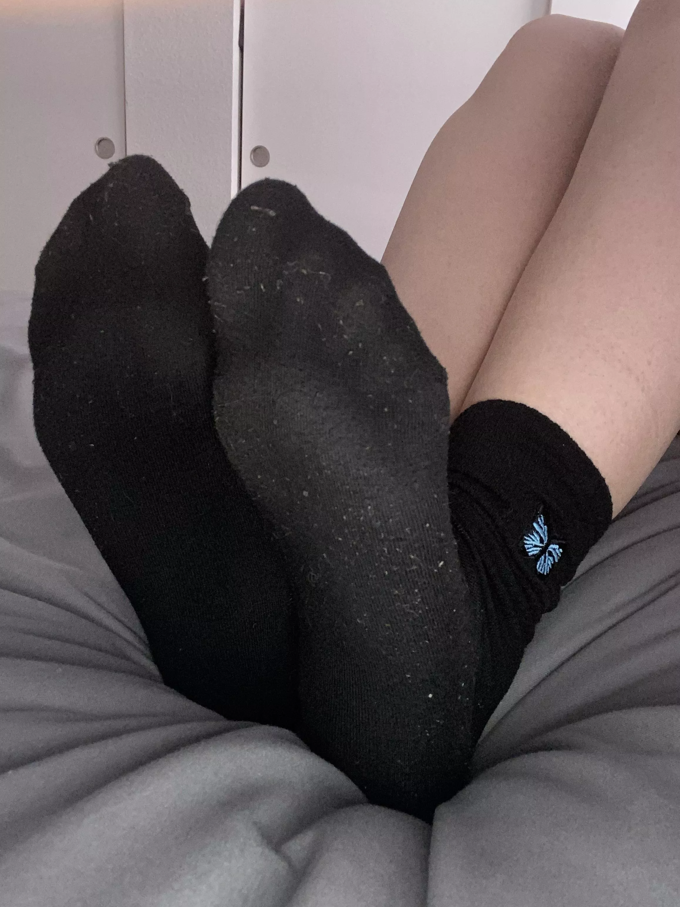 Just look at the toe prints on my dirty gym socks 🤯 [female] posted by princessgabbi1