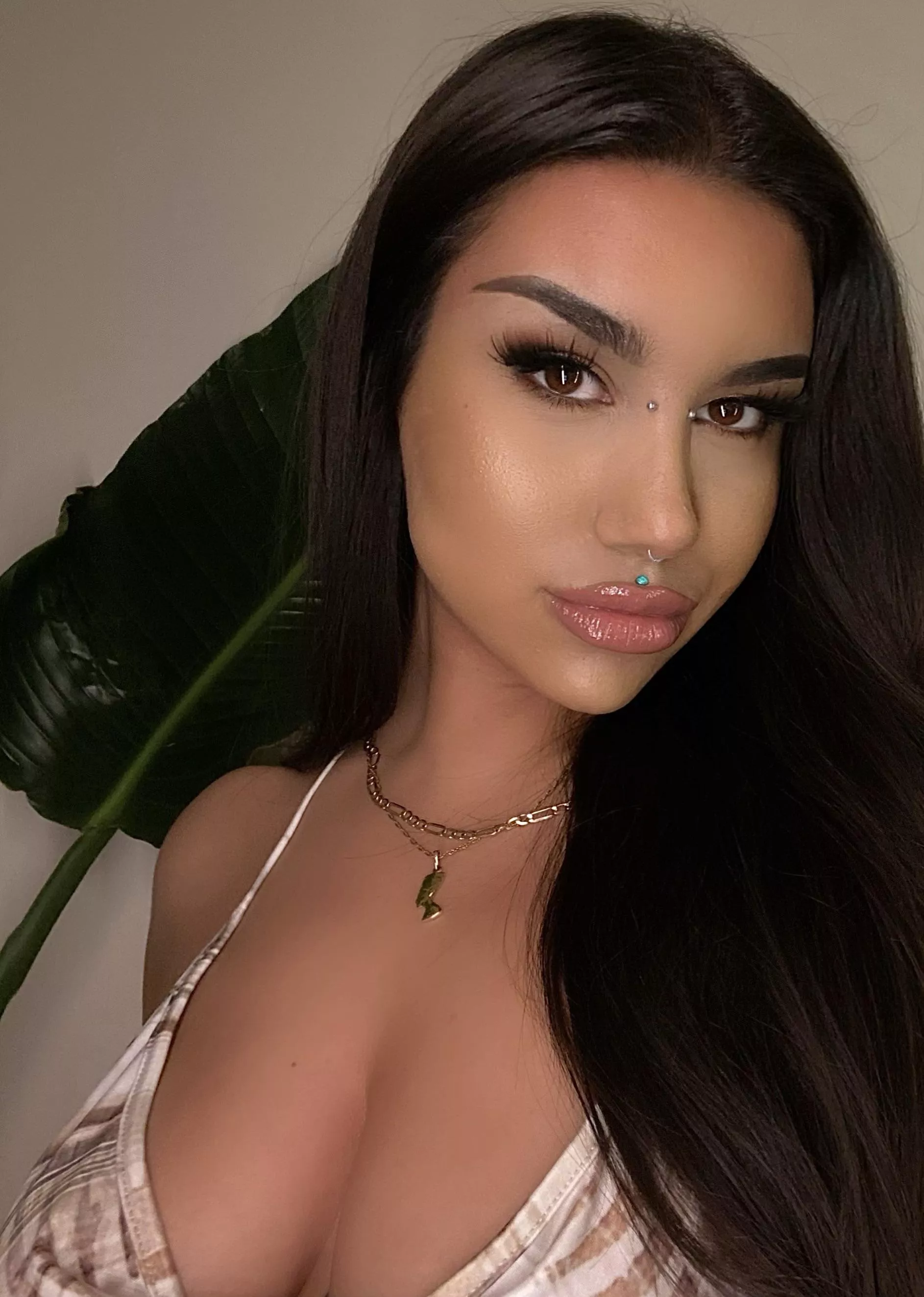 Mauritian x Irish posted by tropicbabx