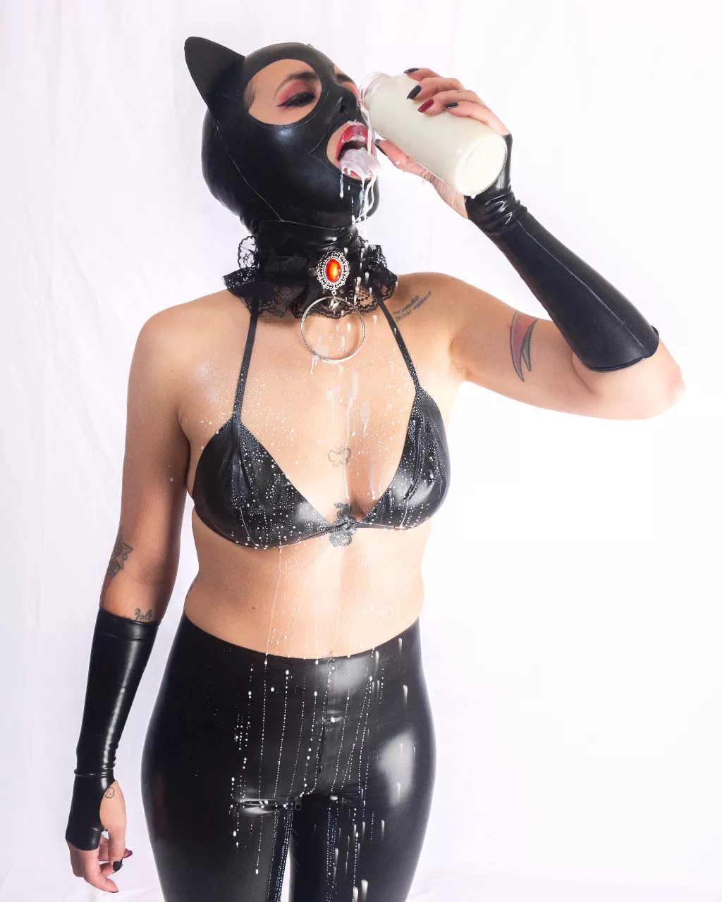 Messy Kitten - The Black Rubber Project posted by Max-Black-Satiro