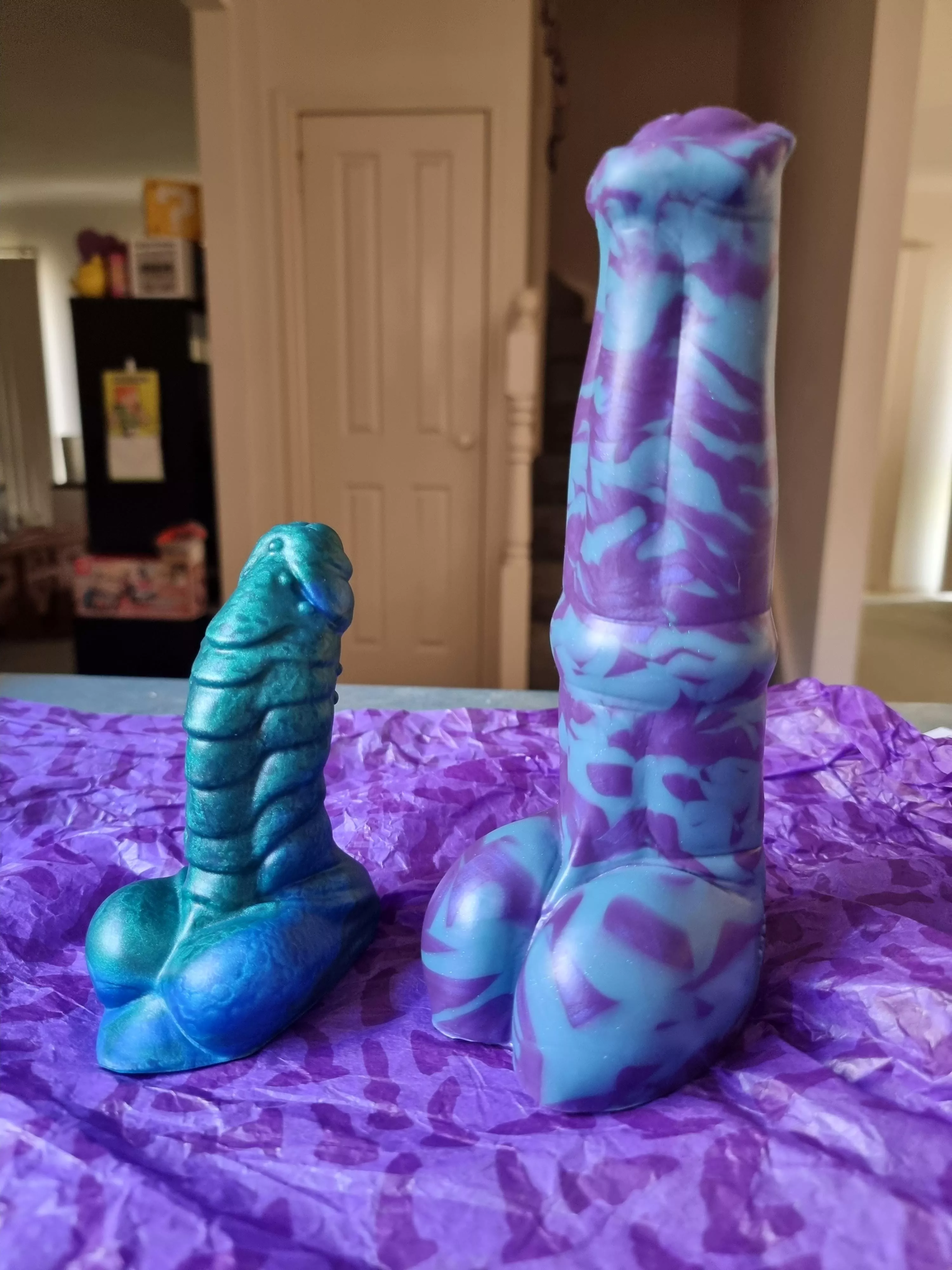 Mini Flint and Medium Bumble Hooves posted by MasterMagnusBD