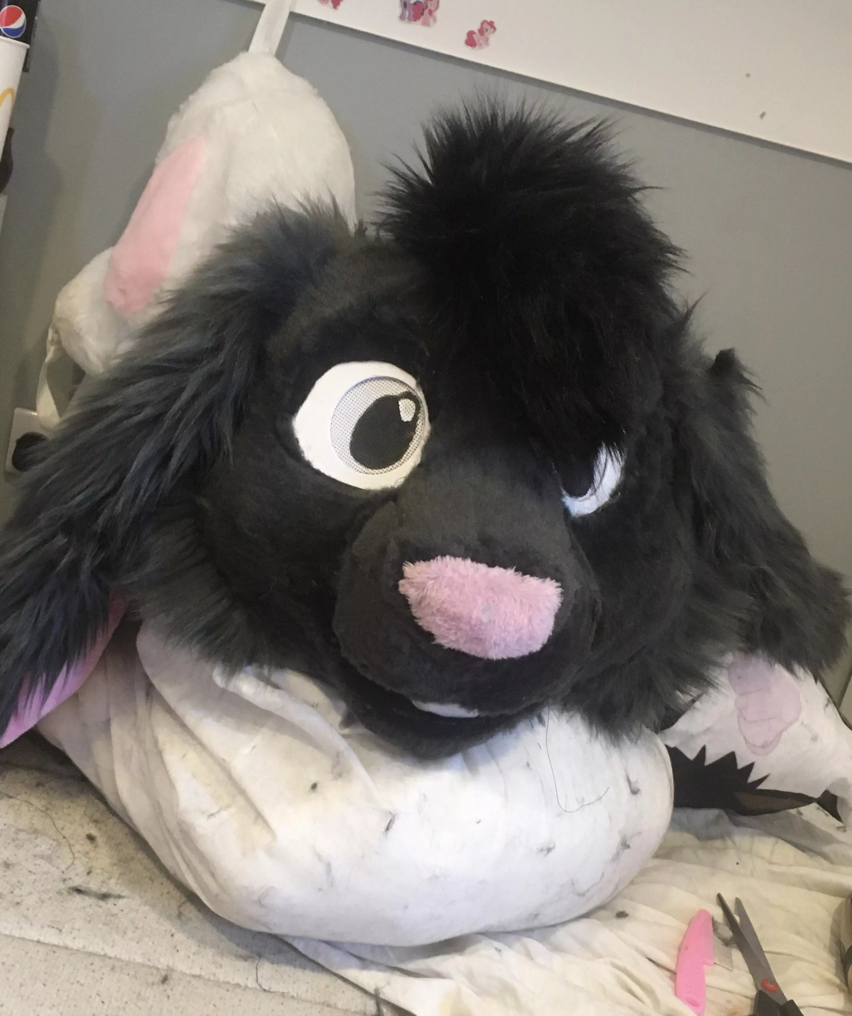 My first fursuit head is nearly done! He’s a bunny called jack 🐰🐰 posted by Mewkledreamer