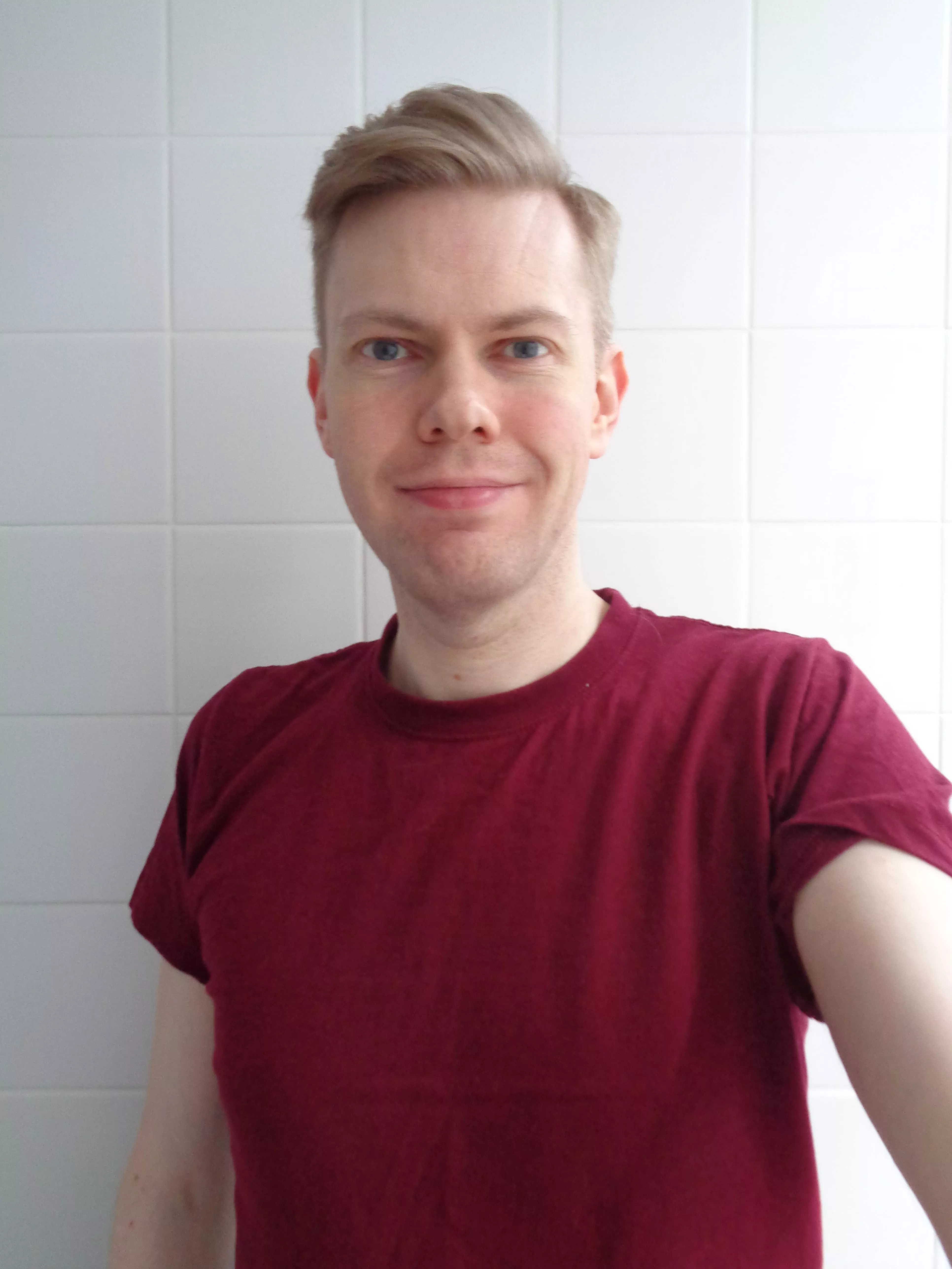 New haircut for my first date in five months on Saturday! I also came out to my hairdresser, after I immediately and politely corrected the gender of my date, so that's another achievement unlocked for this baby gay! :) posted by HonestMission